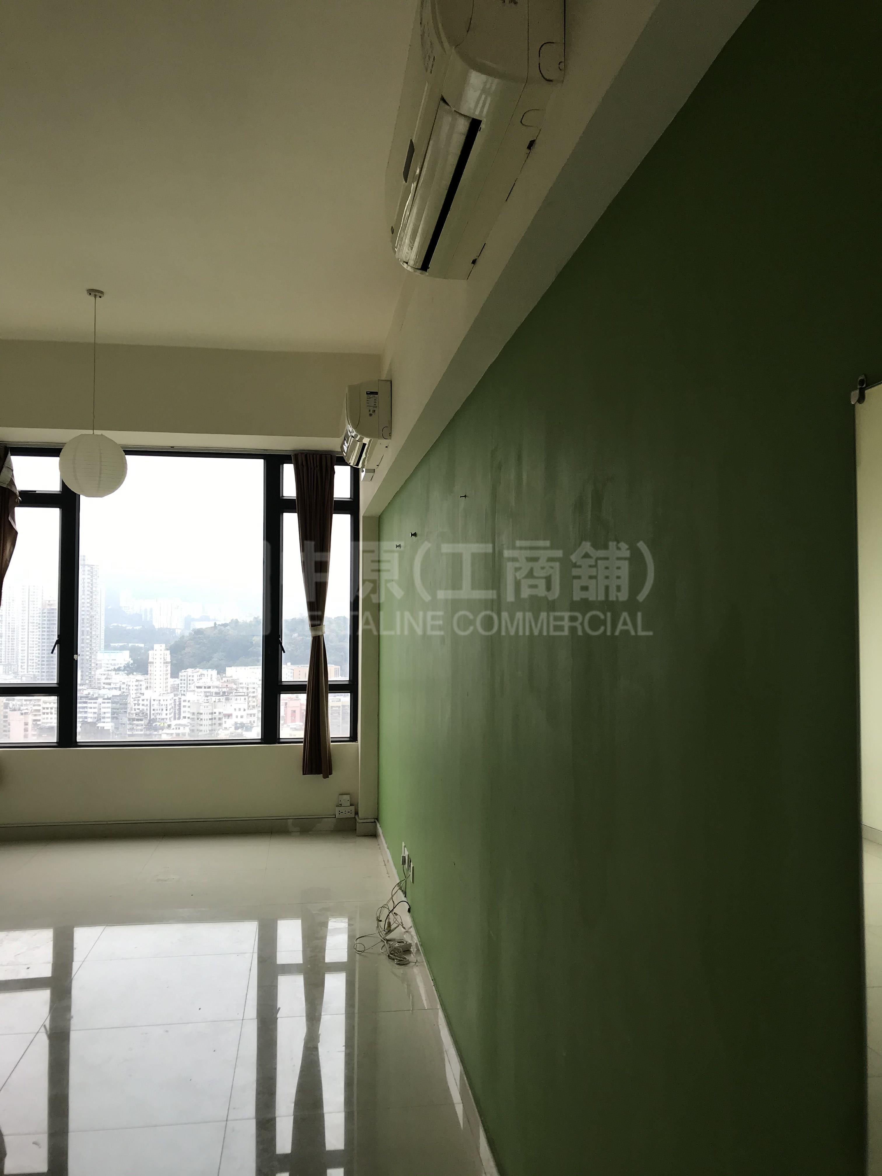 SOLO的相片資料｜工商樓盤｜中原工商舖