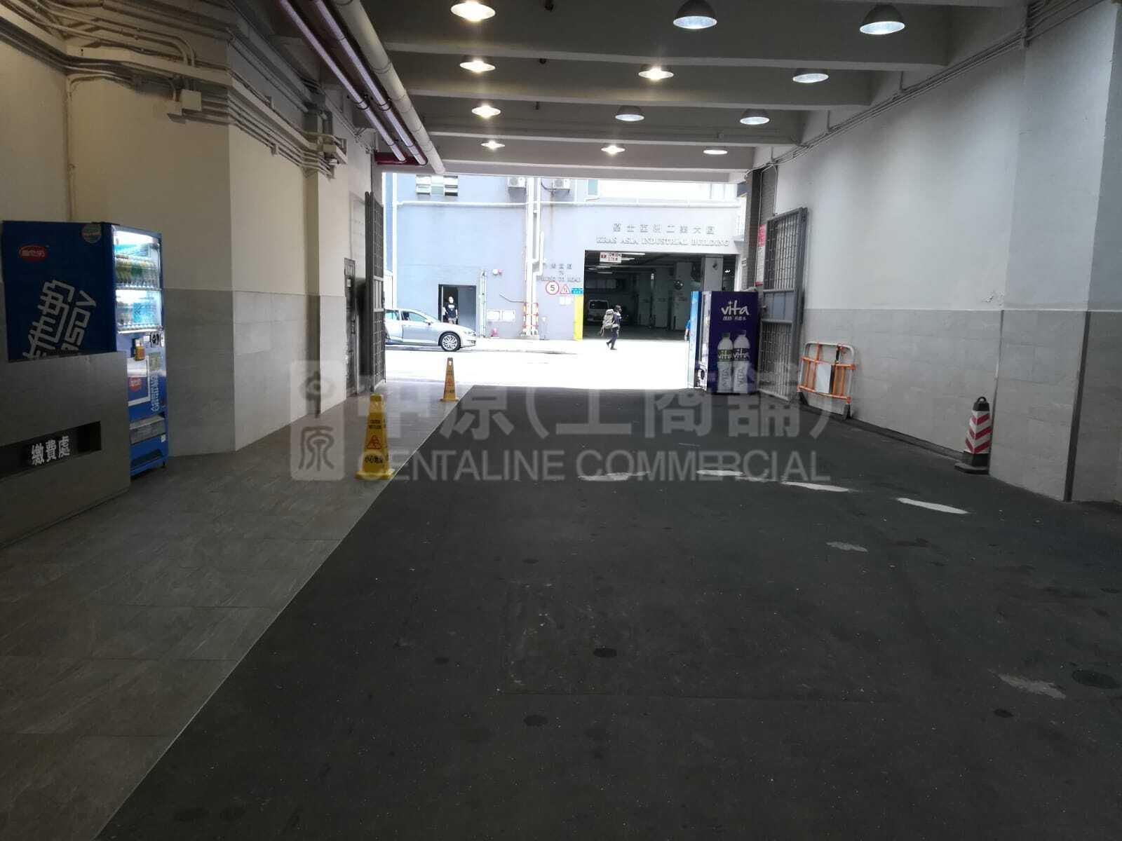 鴻圖工業大廈的相片資料｜工商樓盤｜中原工商舖