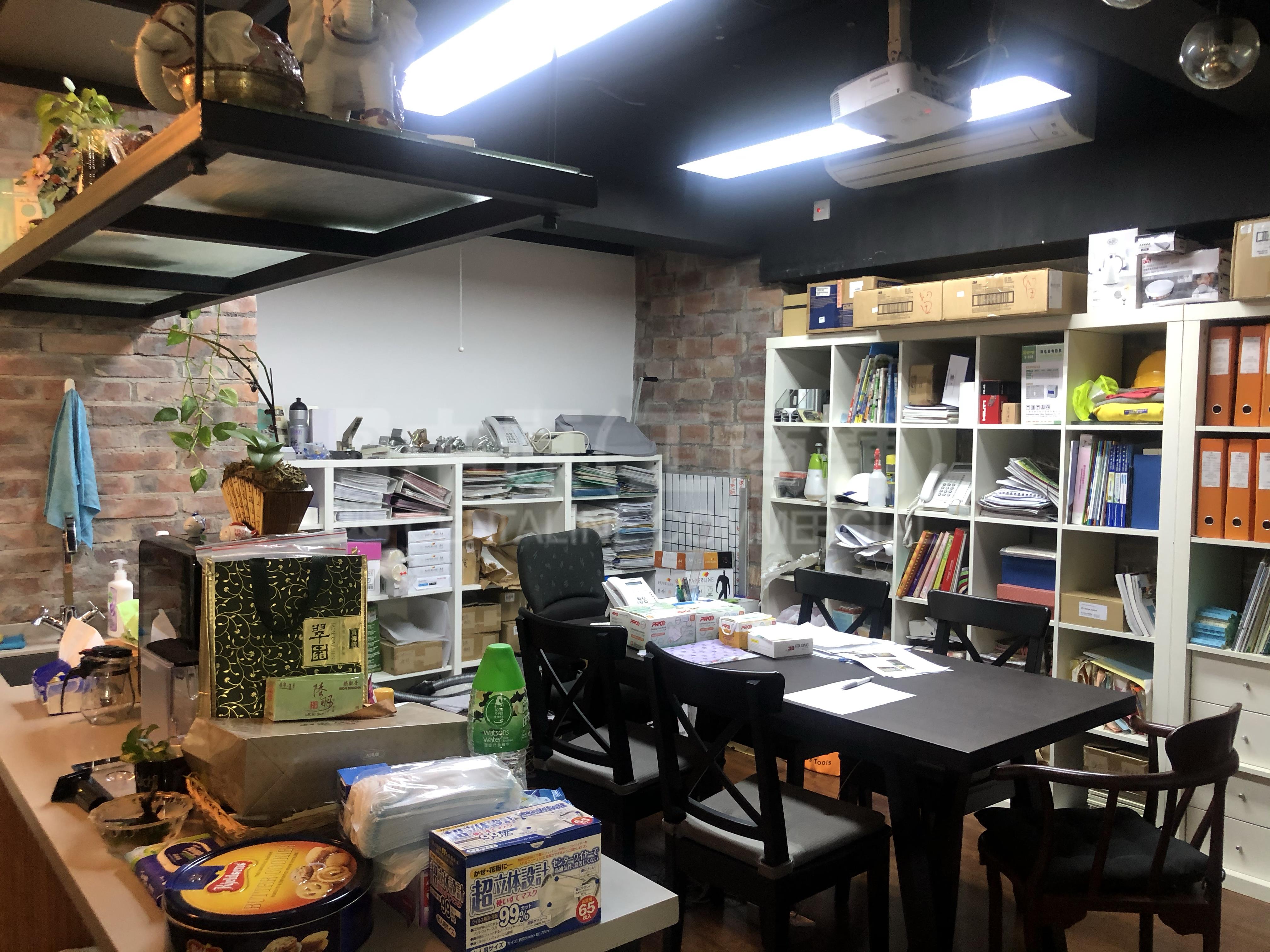 鴻圖工業大廈的相片資料｜工商樓盤｜中原工商舖