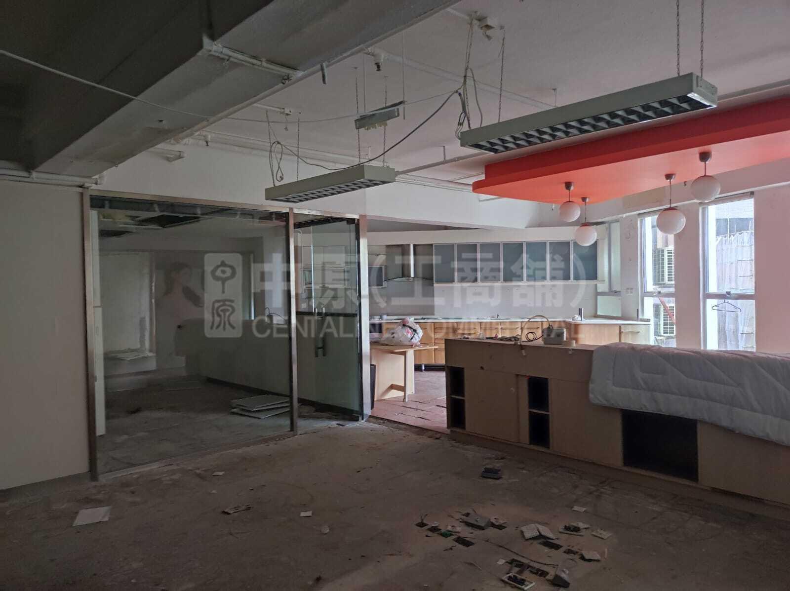 Photo materials about Kam Man Fung Factory Building | Industrial Listing | Centaline Commercial