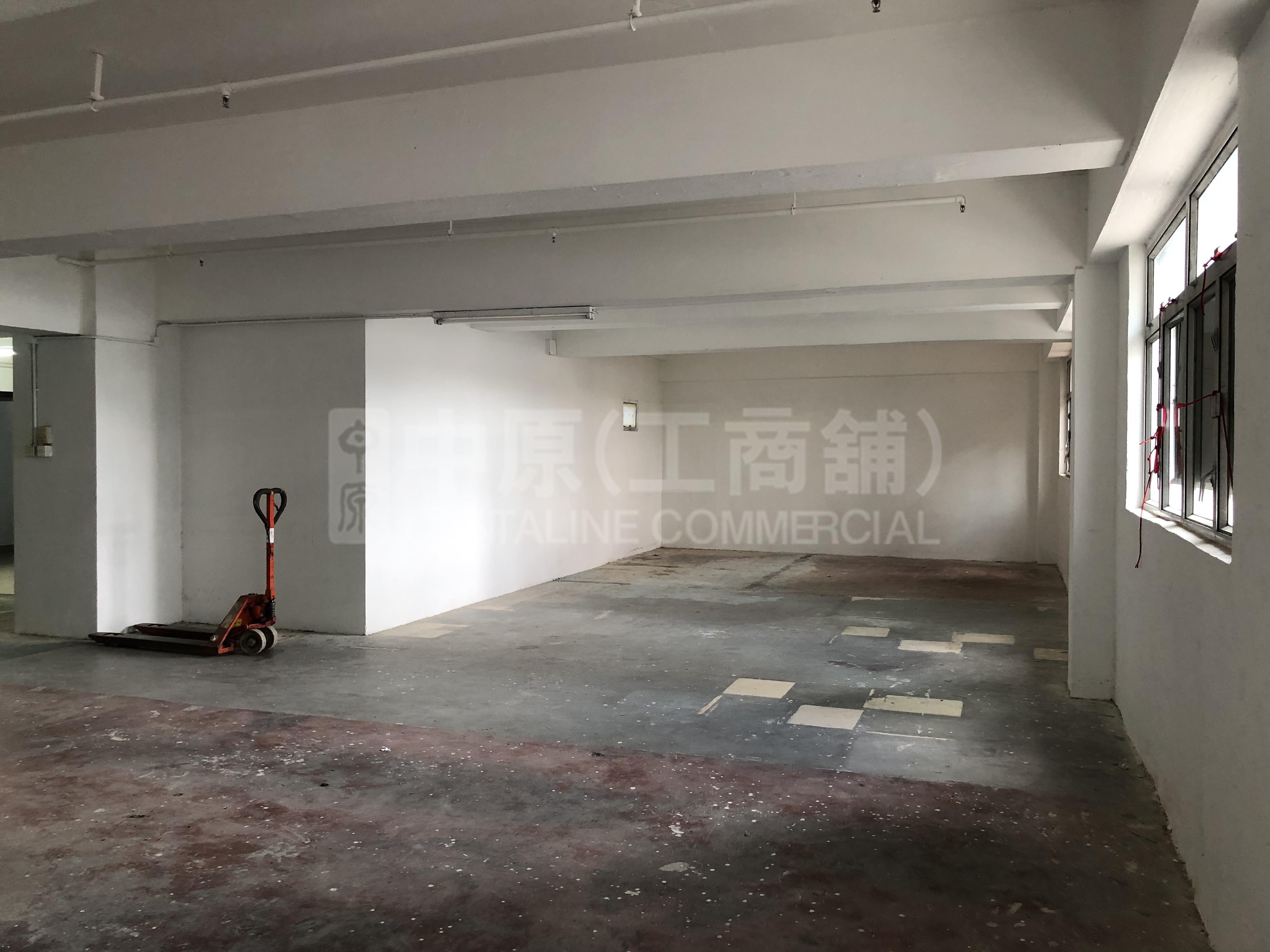 荣华工业大厦的相片资料｜工商楼盘｜中原工商铺