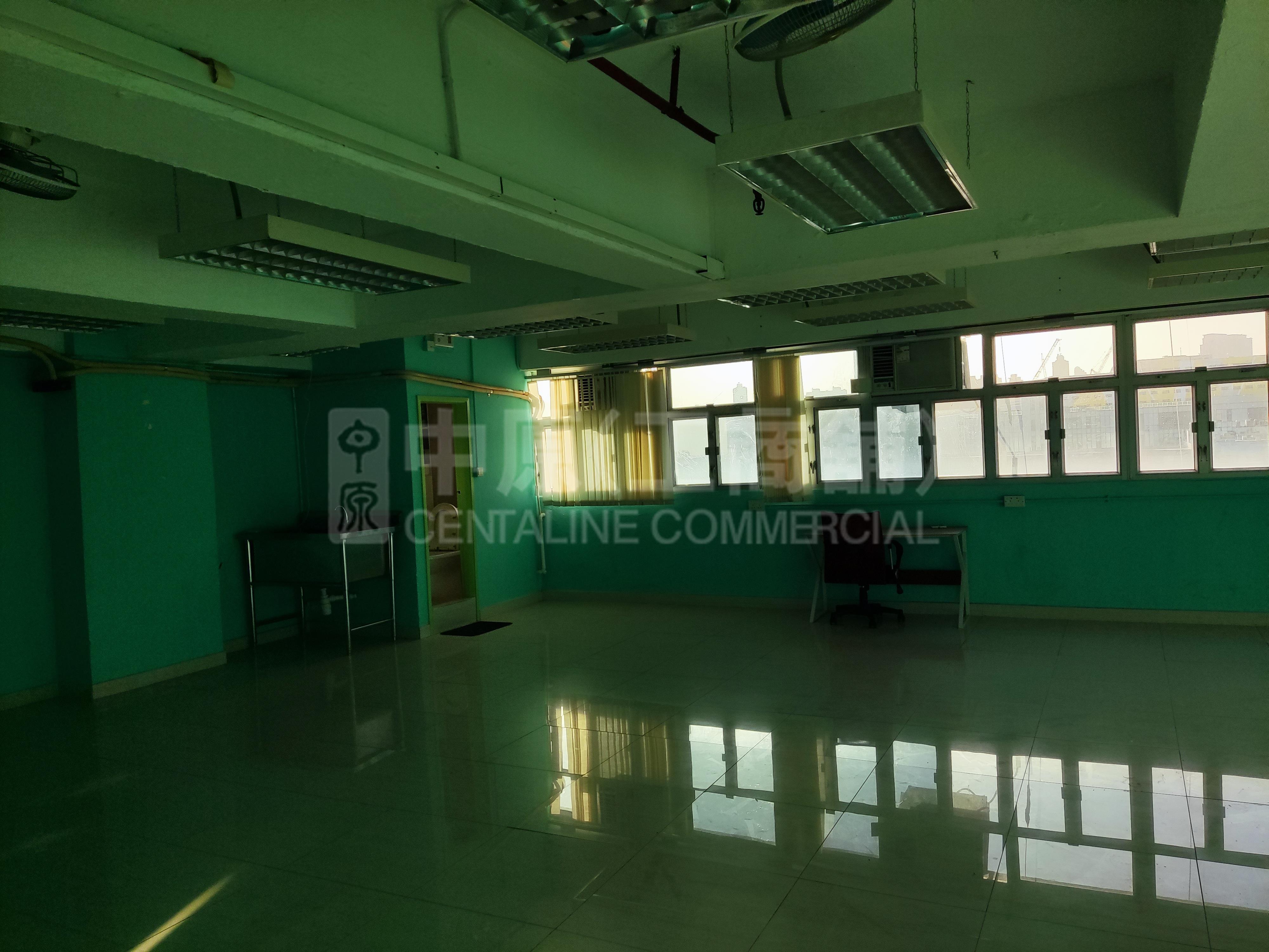 Photo materials about Kam Hon Industrial Building | Industrial Listing | Centaline Commercial