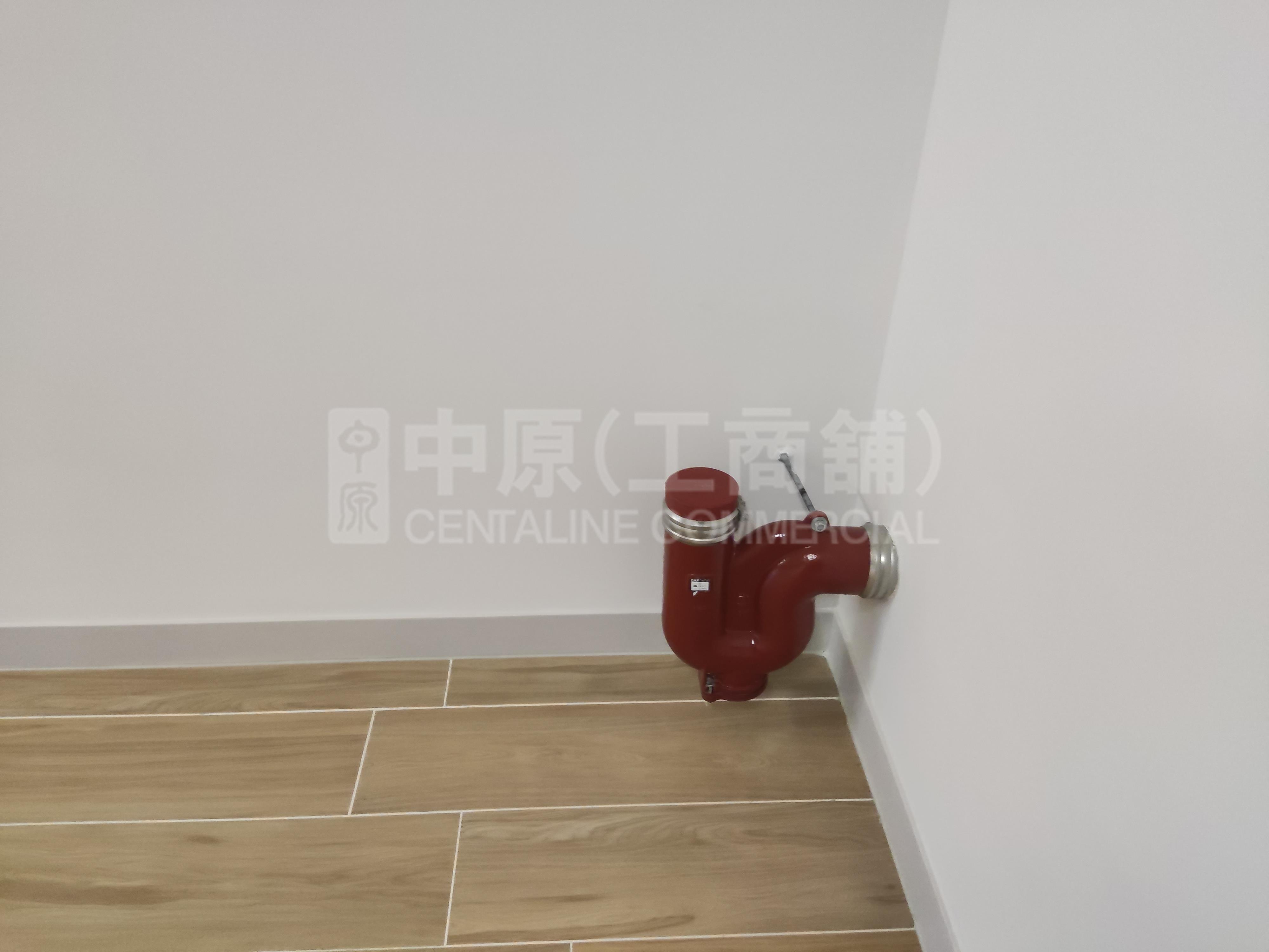 W212的相片资料｜工商楼盘｜中原工商铺