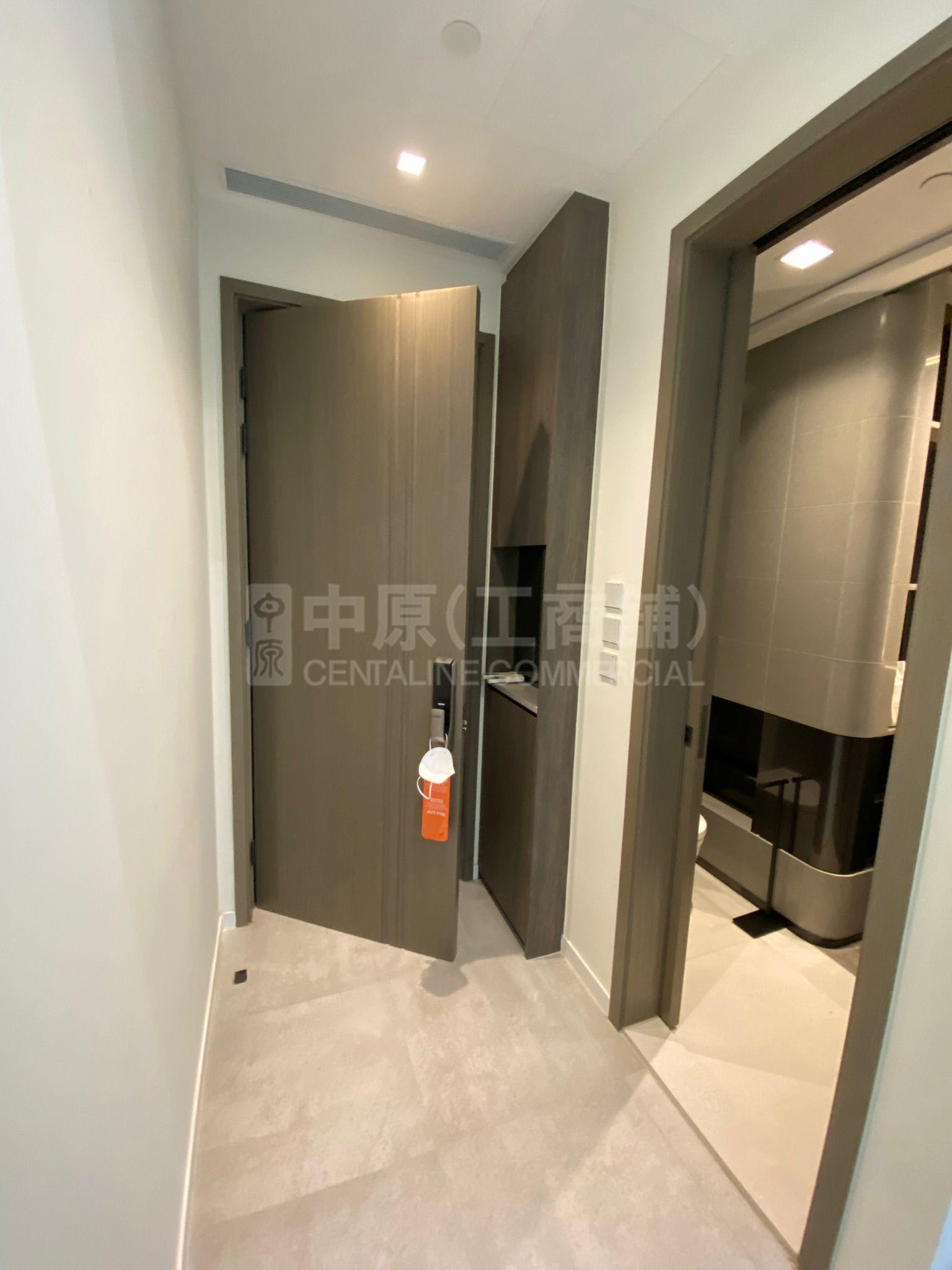 Photo materials about W Luxe | Office Listing | Centaline Commercial