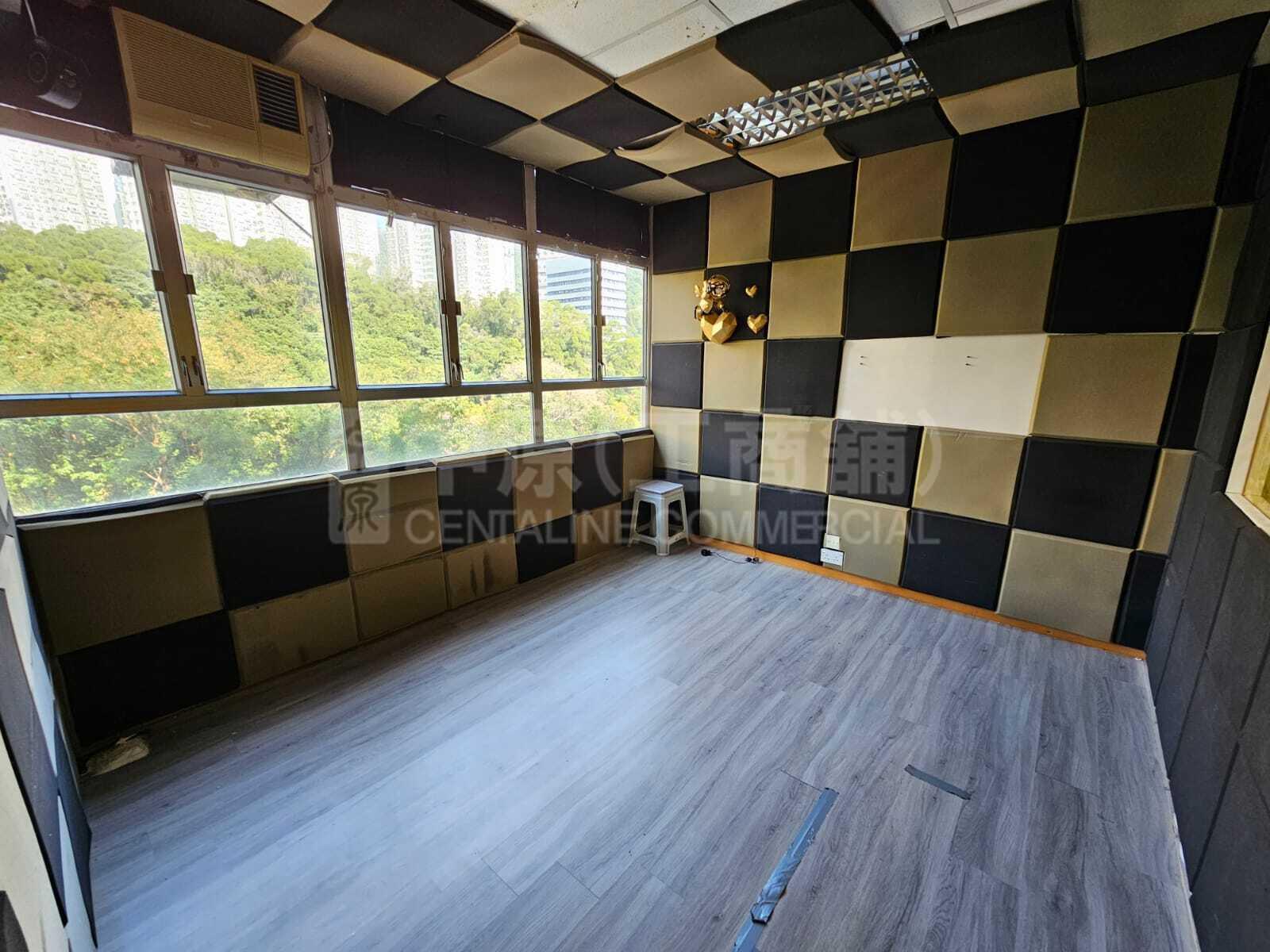 Photo materials about Hi-Tech Industrial Centre Tower B | Industrial Listing | Centaline Commercial