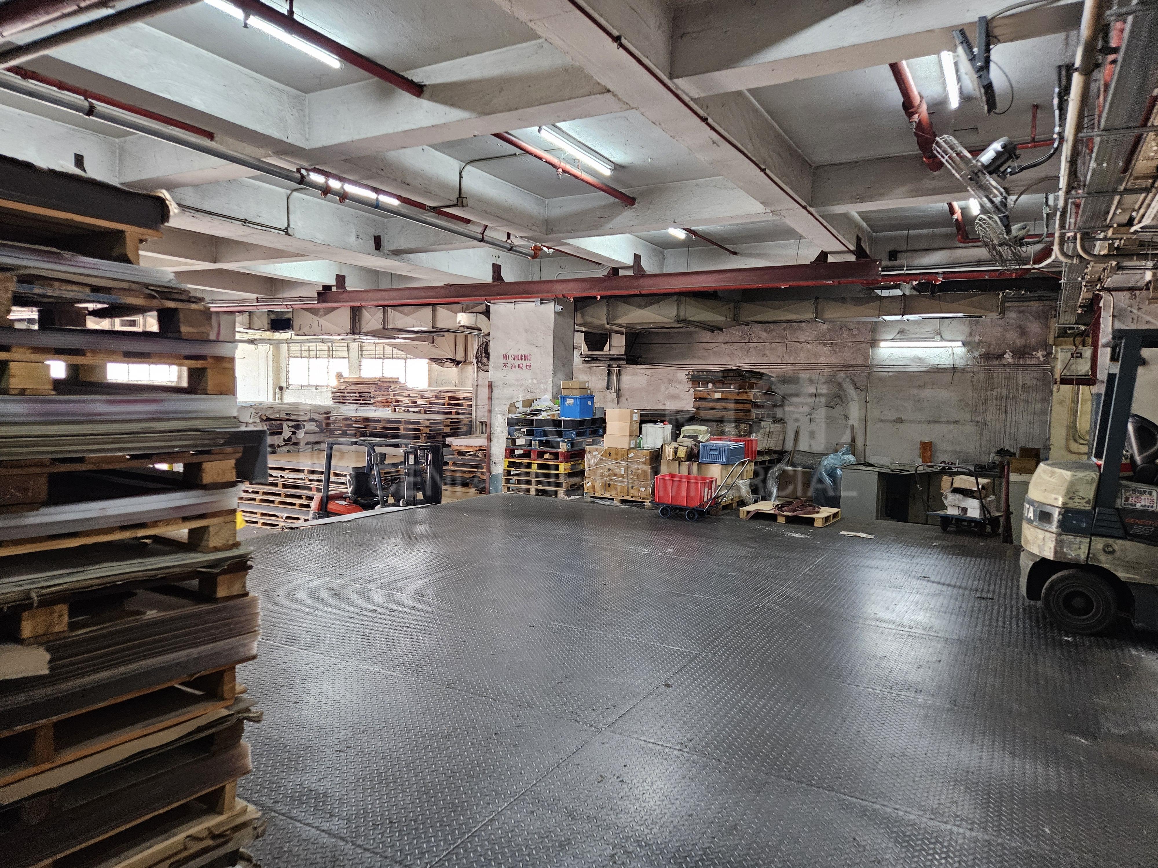 Photo materials about On Lok Tsuen  The Sun Building | Industrial Listing | Centaline Commercial