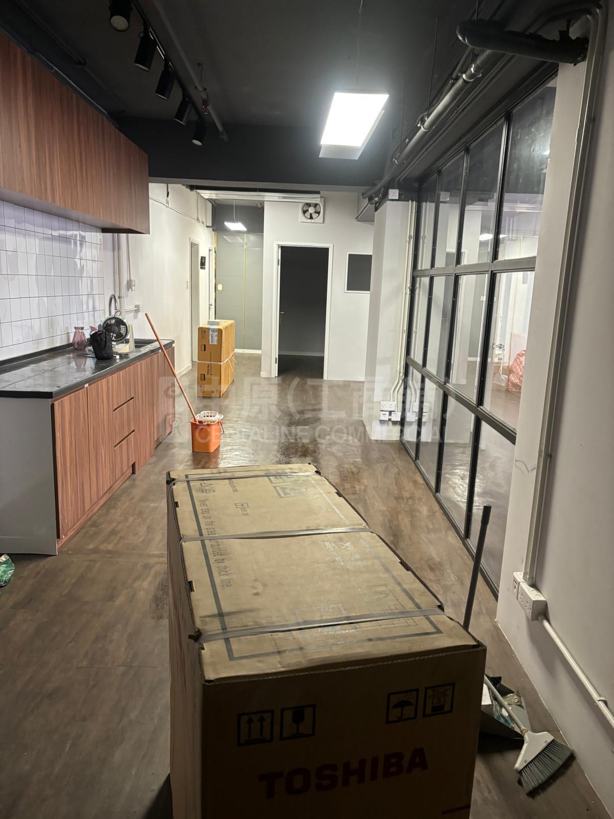 Photo materials about V Ga Building | Industrial Listing | Centaline Commercial