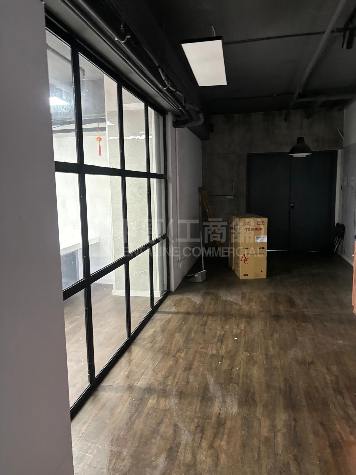 Photo materials about V Ga Building | Industrial Listing | Centaline Commercial