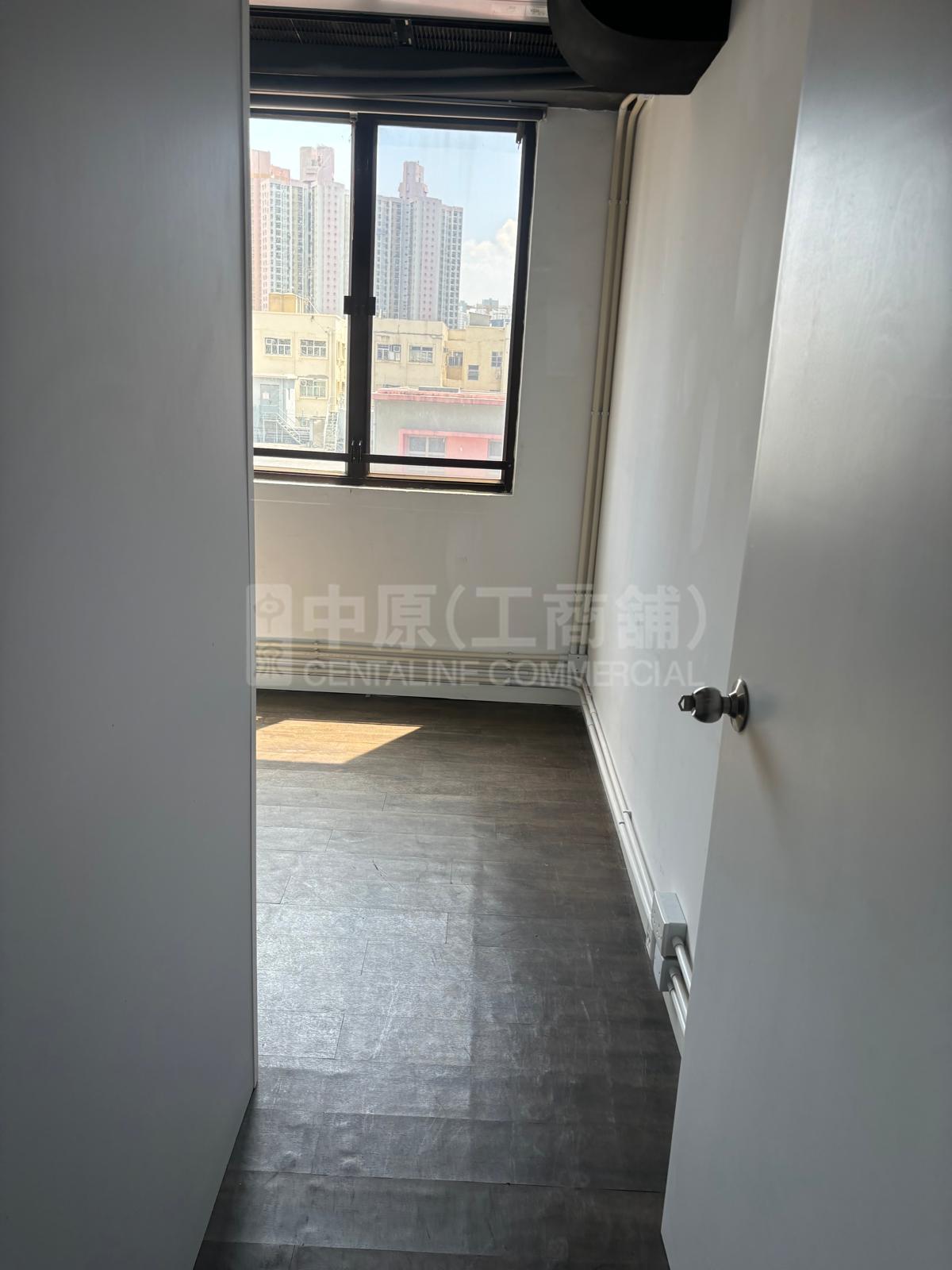 Photo materials about V Ga Building | Industrial Listing | Centaline Commercial