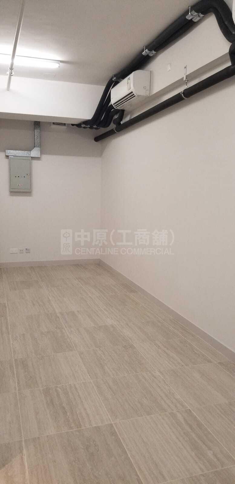 W212的相片资料｜工商楼盘｜中原工商铺