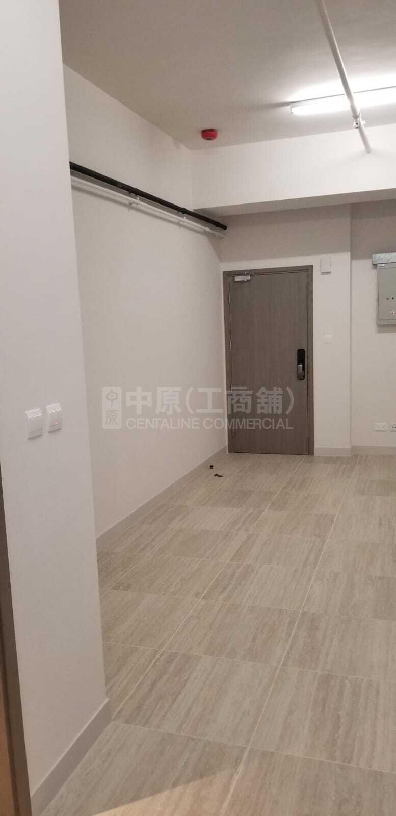 W212的相片资料｜工商楼盘｜中原工商铺