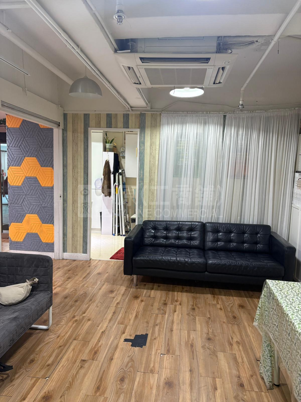 Photo materials about Hong Kong Industrial Centre Block B | Industrial Listing | Centaline Commercial
