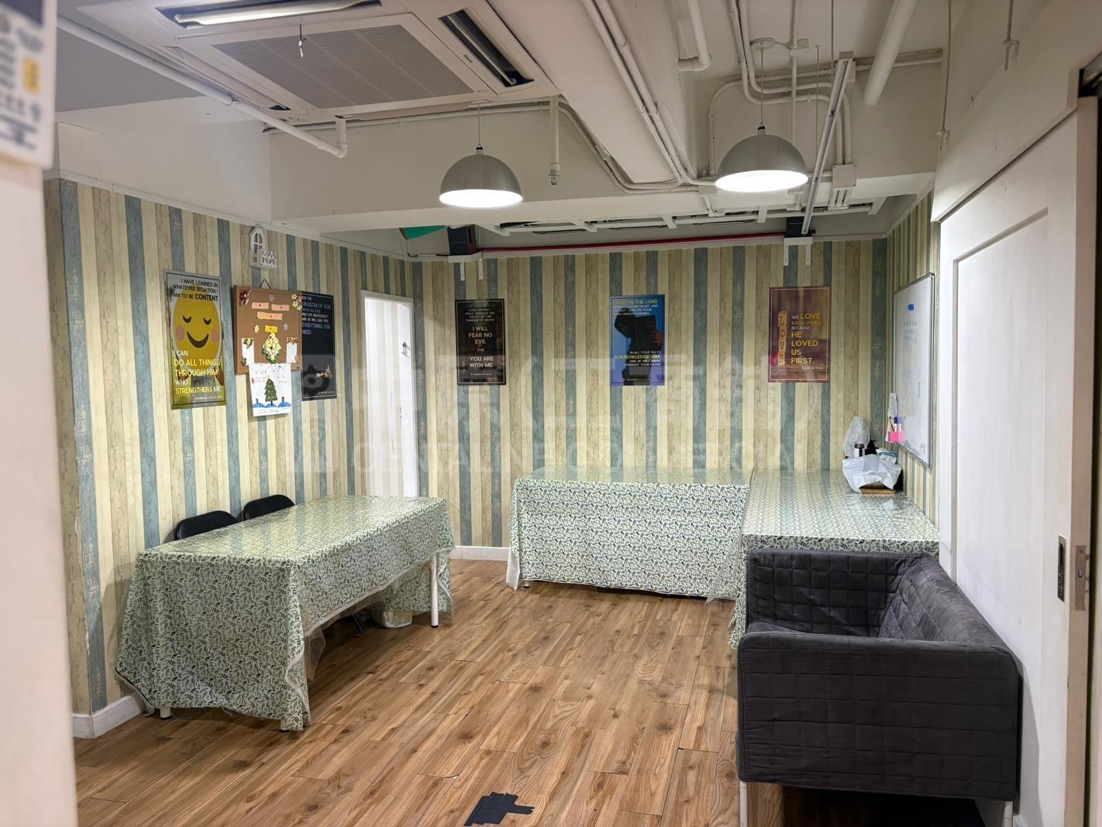Photo materials about Hong Kong Industrial Centre Block B | Industrial Listing | Centaline Commercial