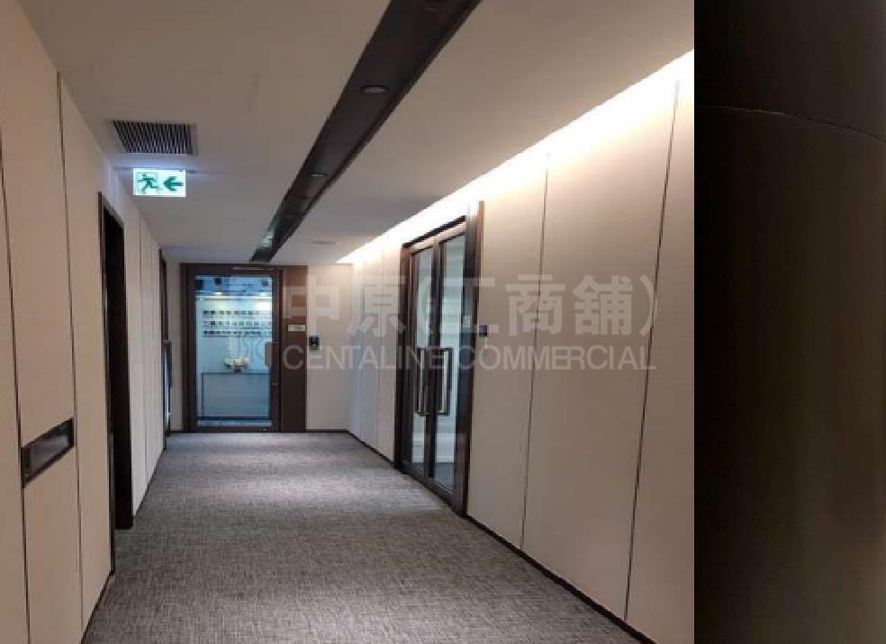 Photo materials about Metropolis Tower | Office Listing | Centaline Commercial