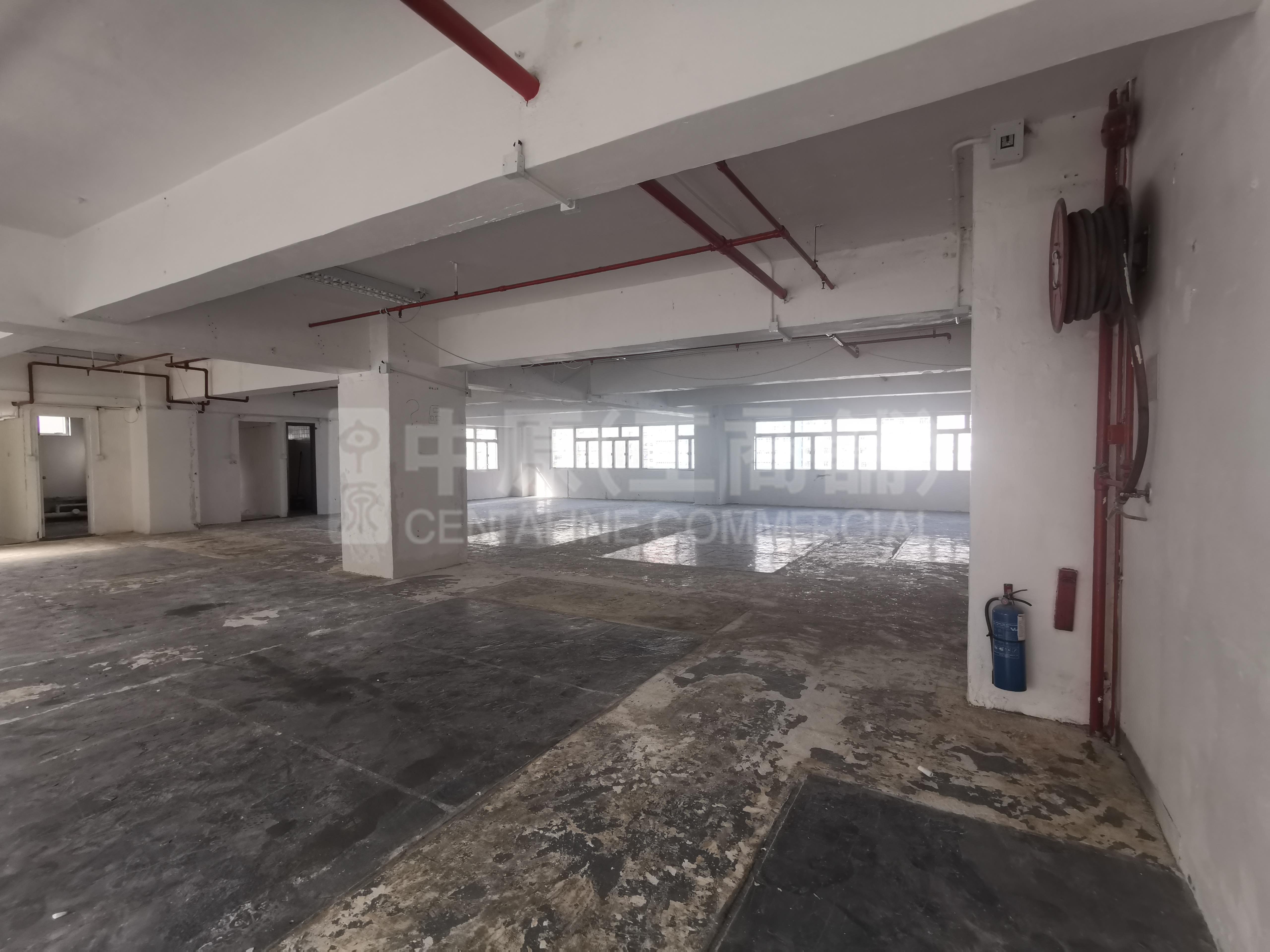 Photo materials about Universal Industrial Centre | Industrial Listing | Centaline Commercial