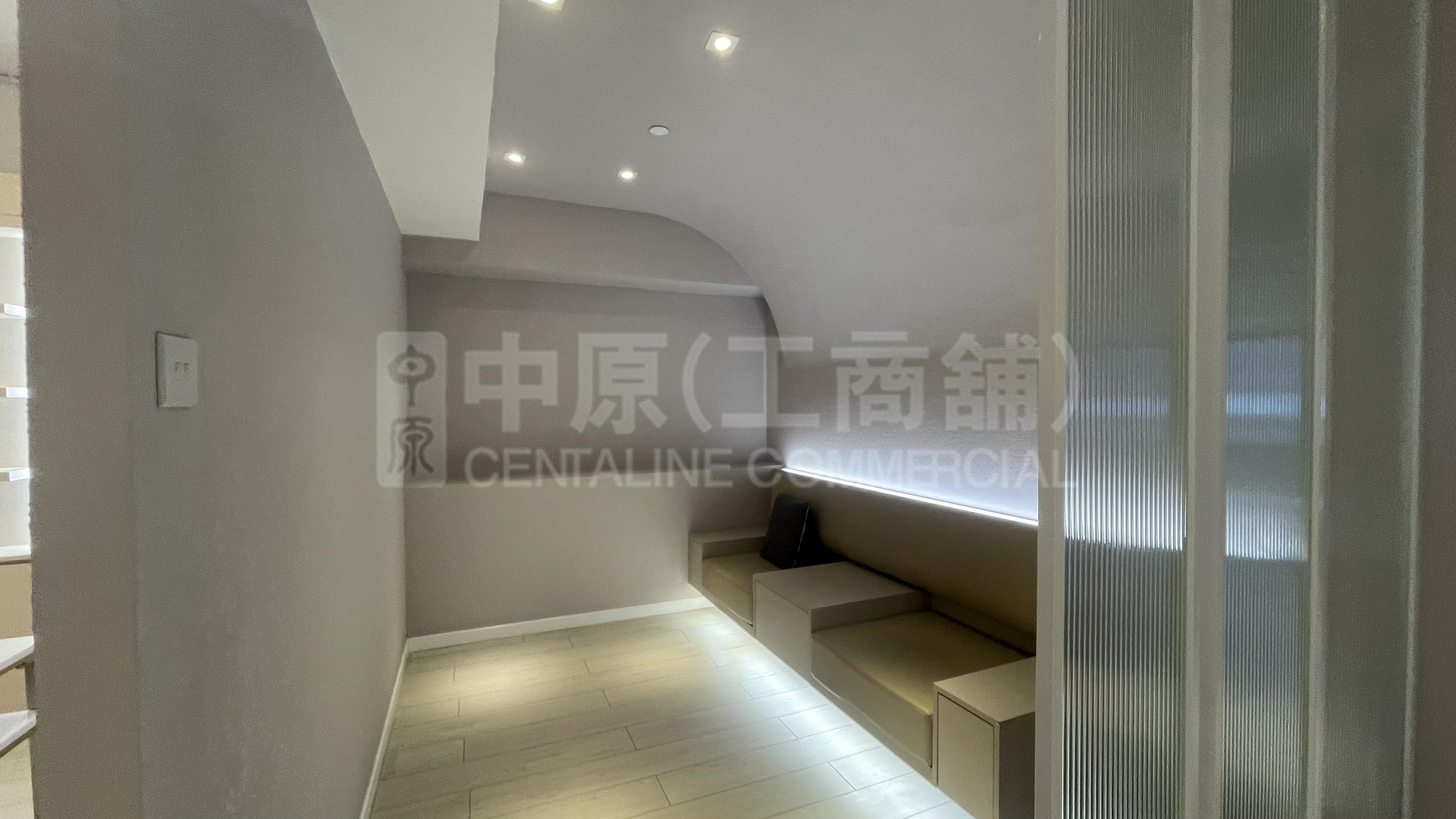 Photo materials about Elite Industrial Centre | Industrial Listing | Centaline Commercial