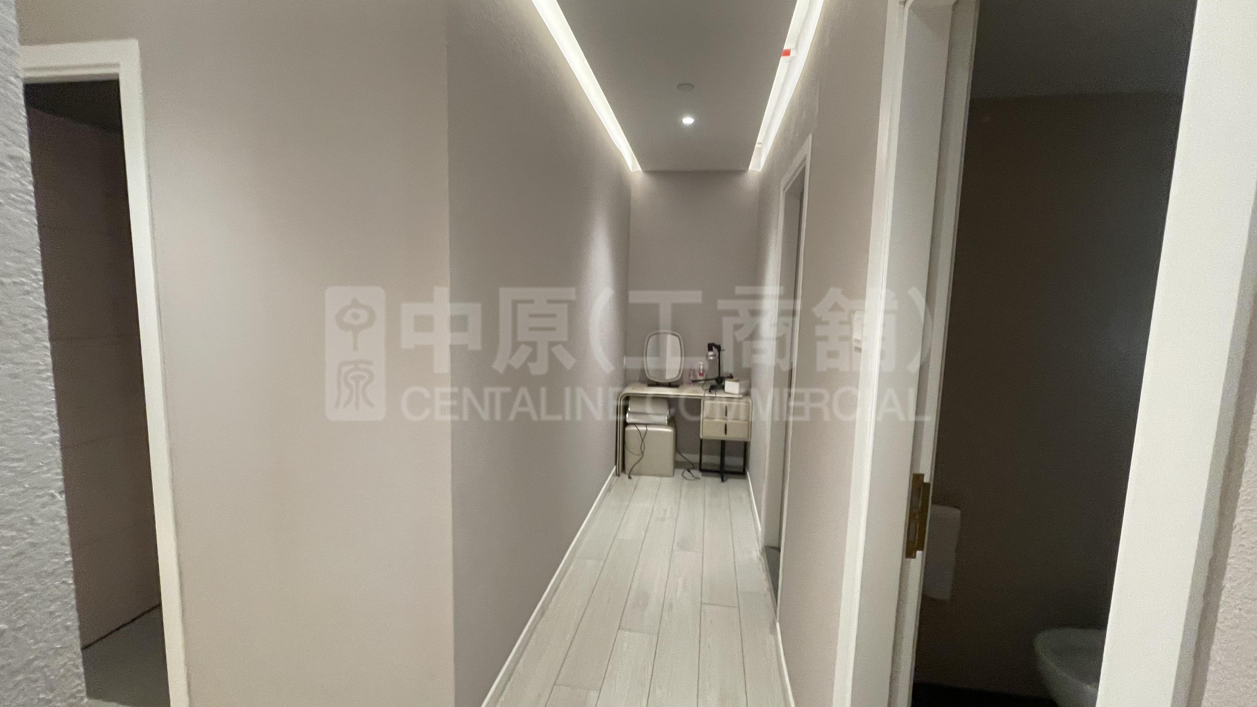 Photo materials about Elite Industrial Centre | Industrial Listing | Centaline Commercial