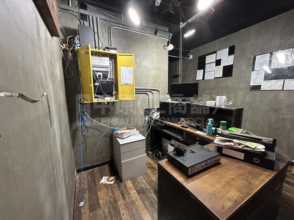 Photo materials about Yue Cheung Centre | Industrial Listing | Centaline Commercial