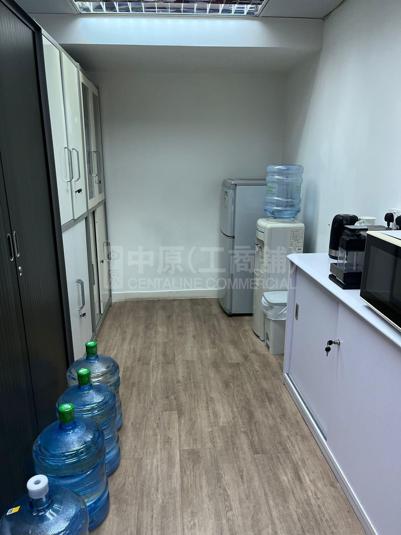 Photo materials about Hoi Luen Industrial Centre Block B | Industrial Listing | Centaline Commercial