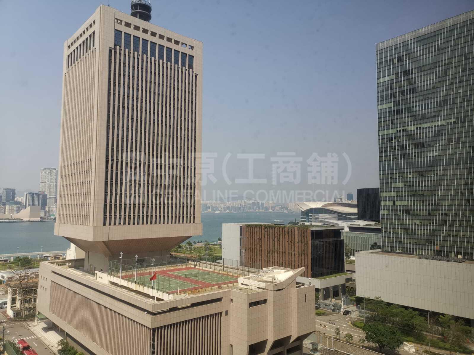 美國銀行中心的相片資料｜寫字樓樓盤｜中原工商舖