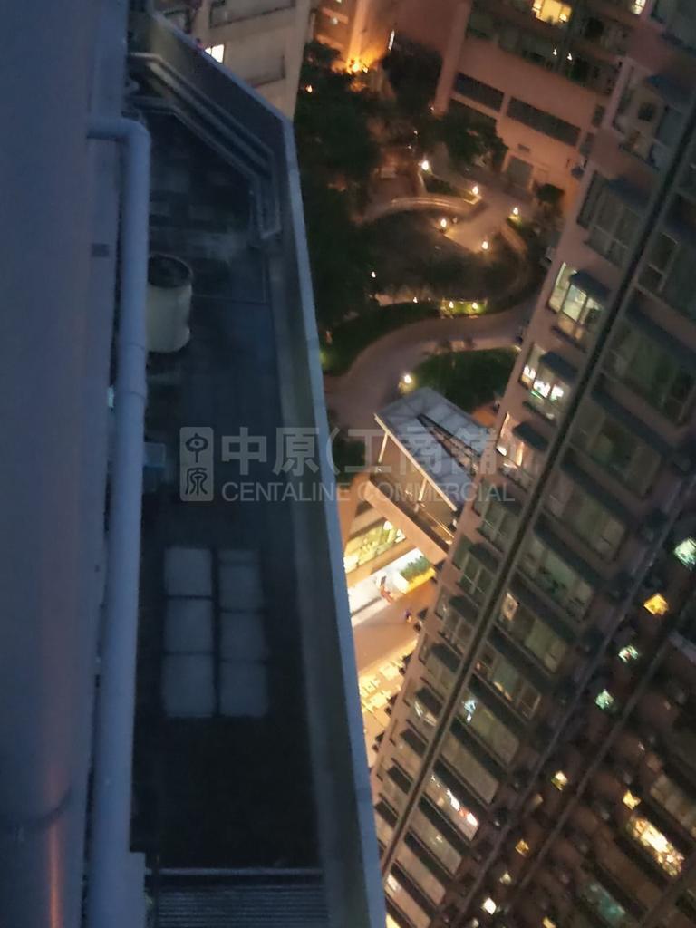 西區中心大廈的相片資料｜寫字樓樓盤｜中原工商舖
