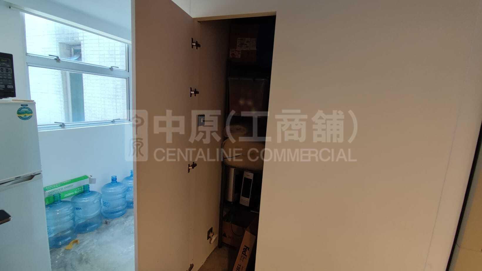 金日集團中心的相片資料｜寫字樓樓盤｜中原工商舖