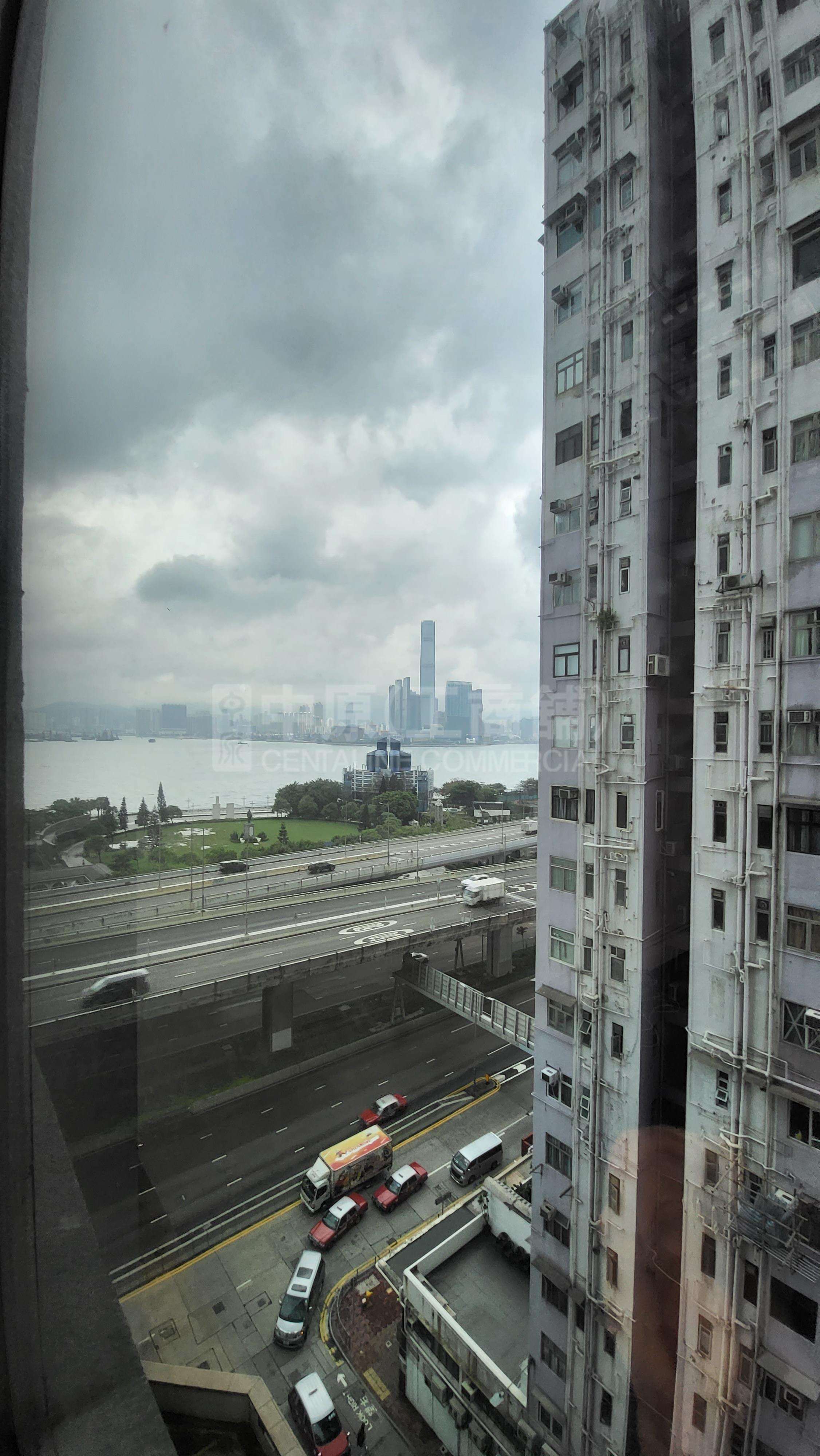 Photo materials about 118 Connaught Road West | Office Listing | Centaline Commercial