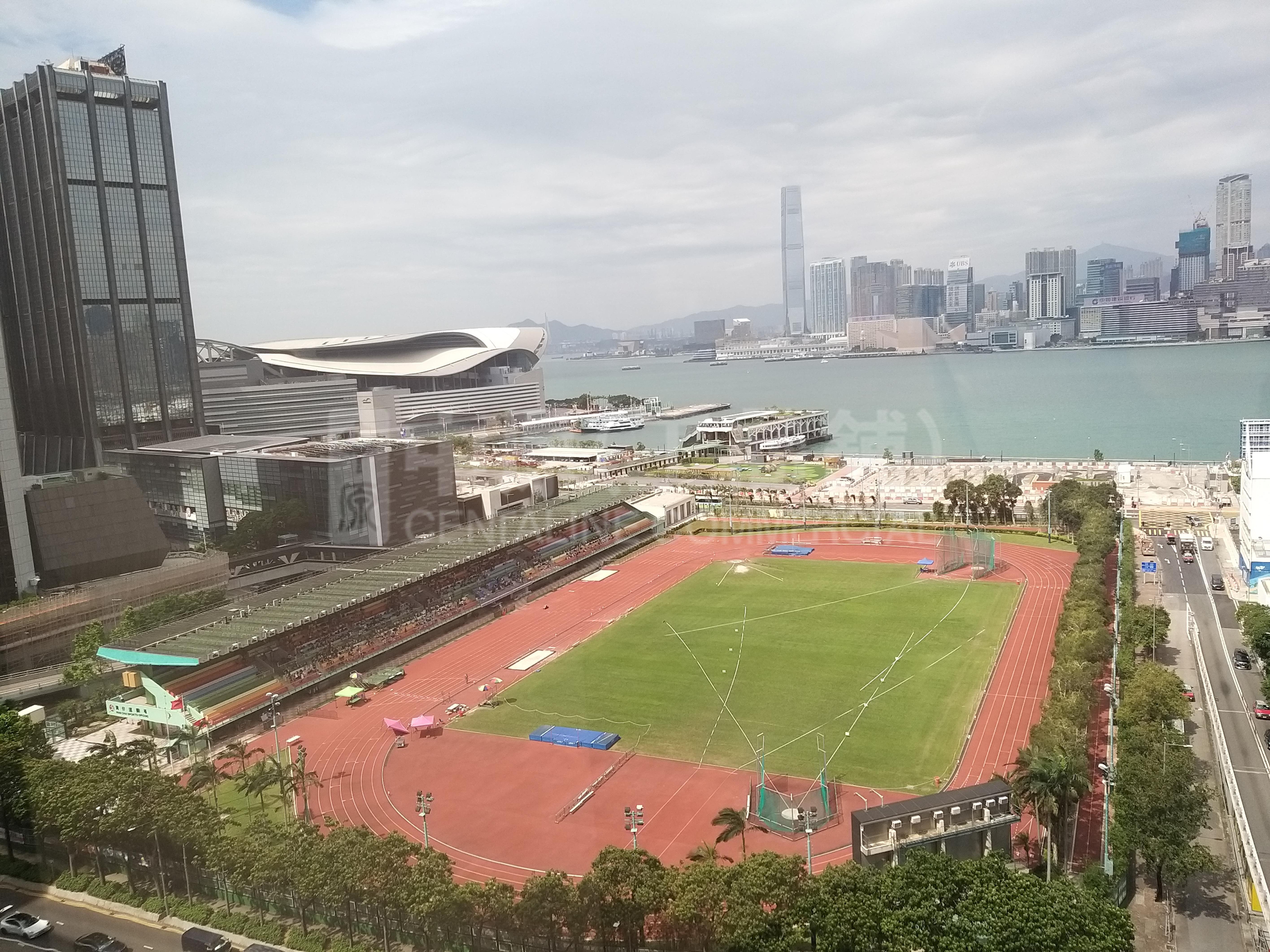 新銀集團中心的相片資料｜寫字樓樓盤｜中原工商舖