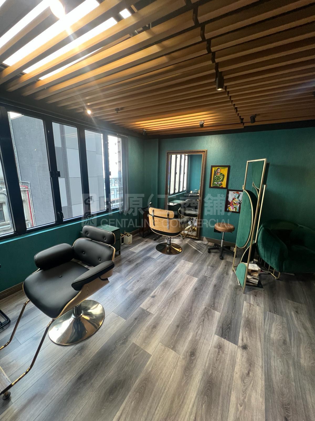 Photo materials about Tak Woo House | Office Listing | Centaline Commercial