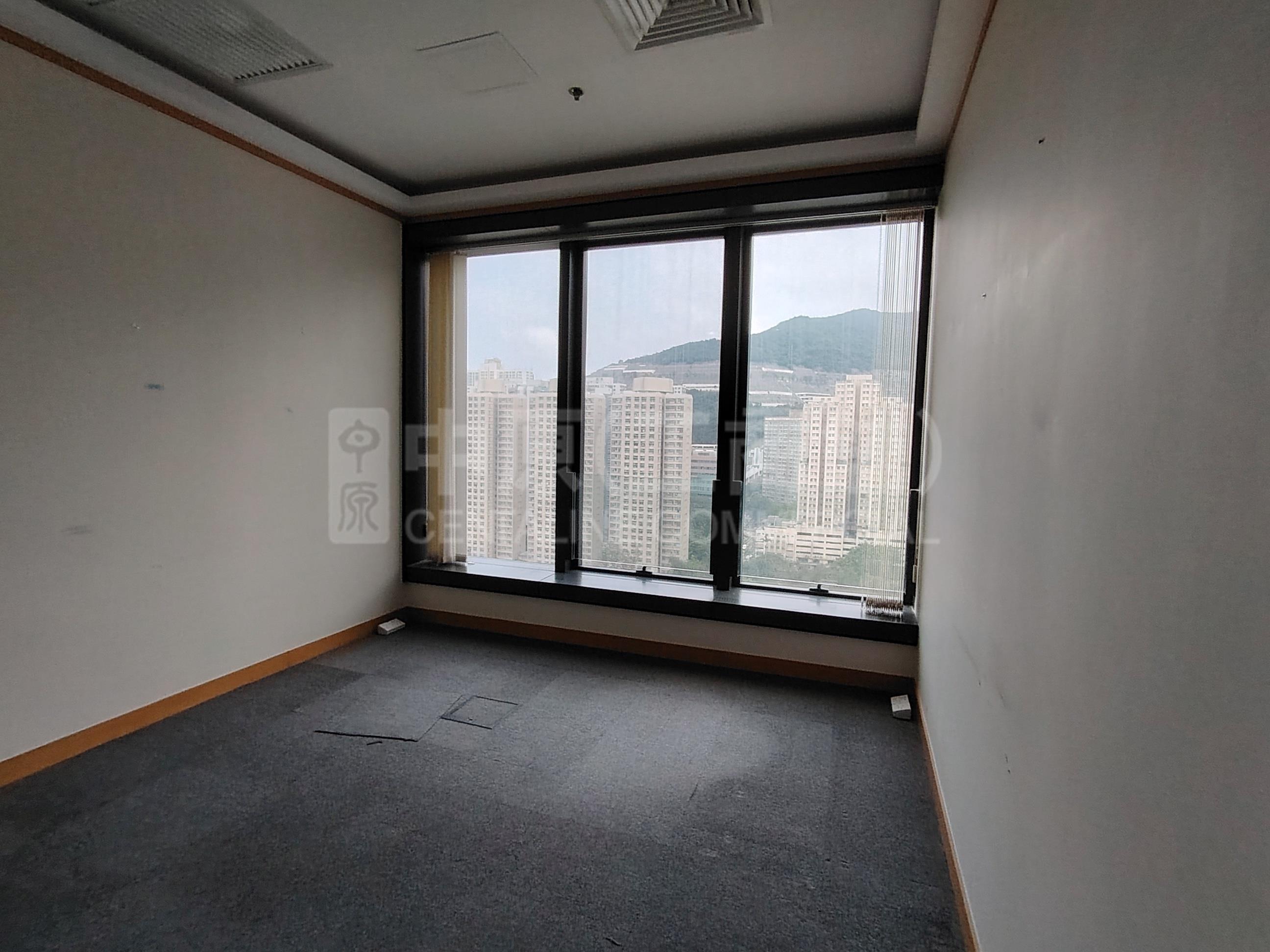 Photo materials about E-Trade Plaza | Office Listing | Centaline Commercial