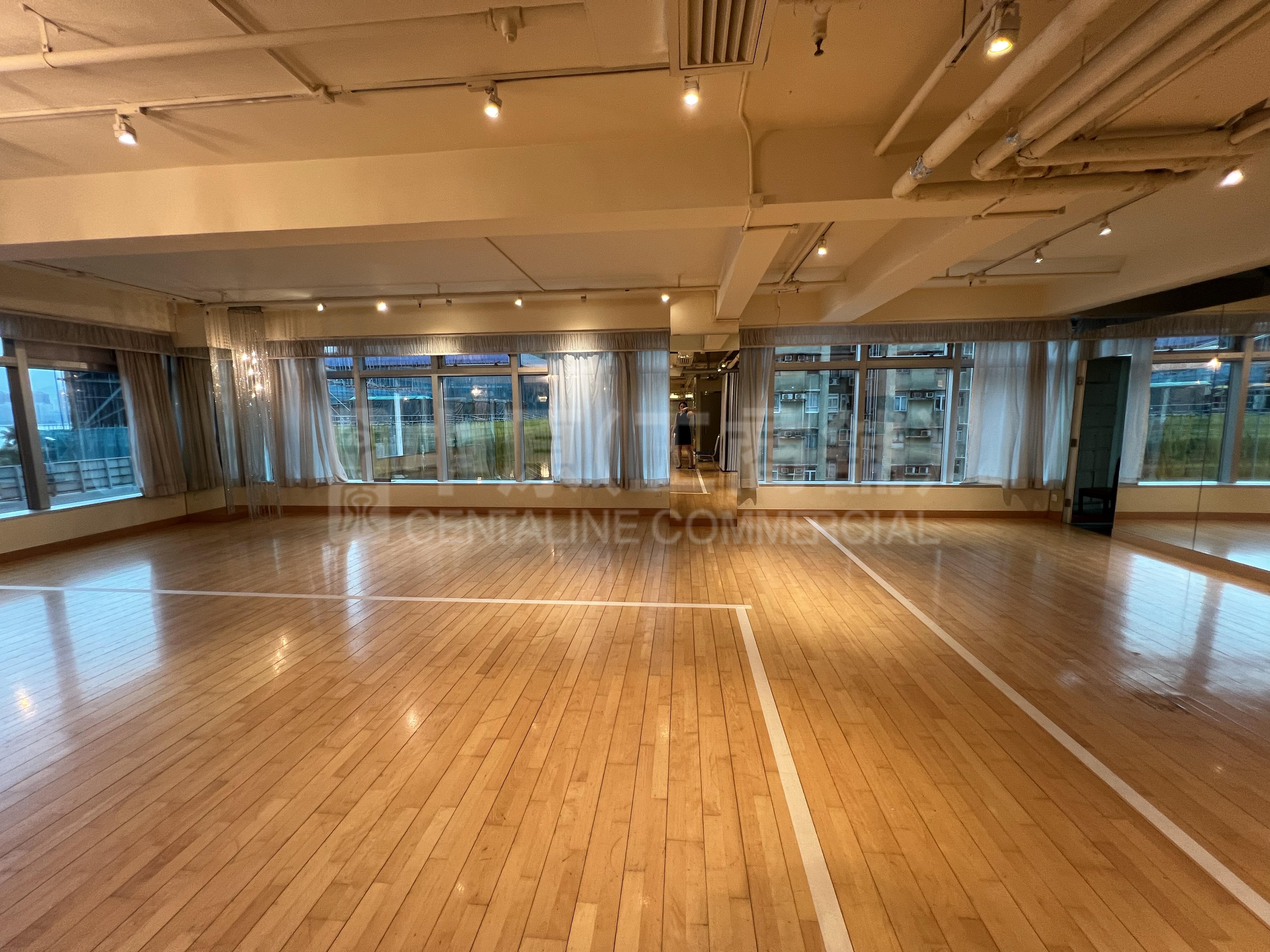 Photo materials about Chinaweal Centre | Office Listing | Centaline Commercial