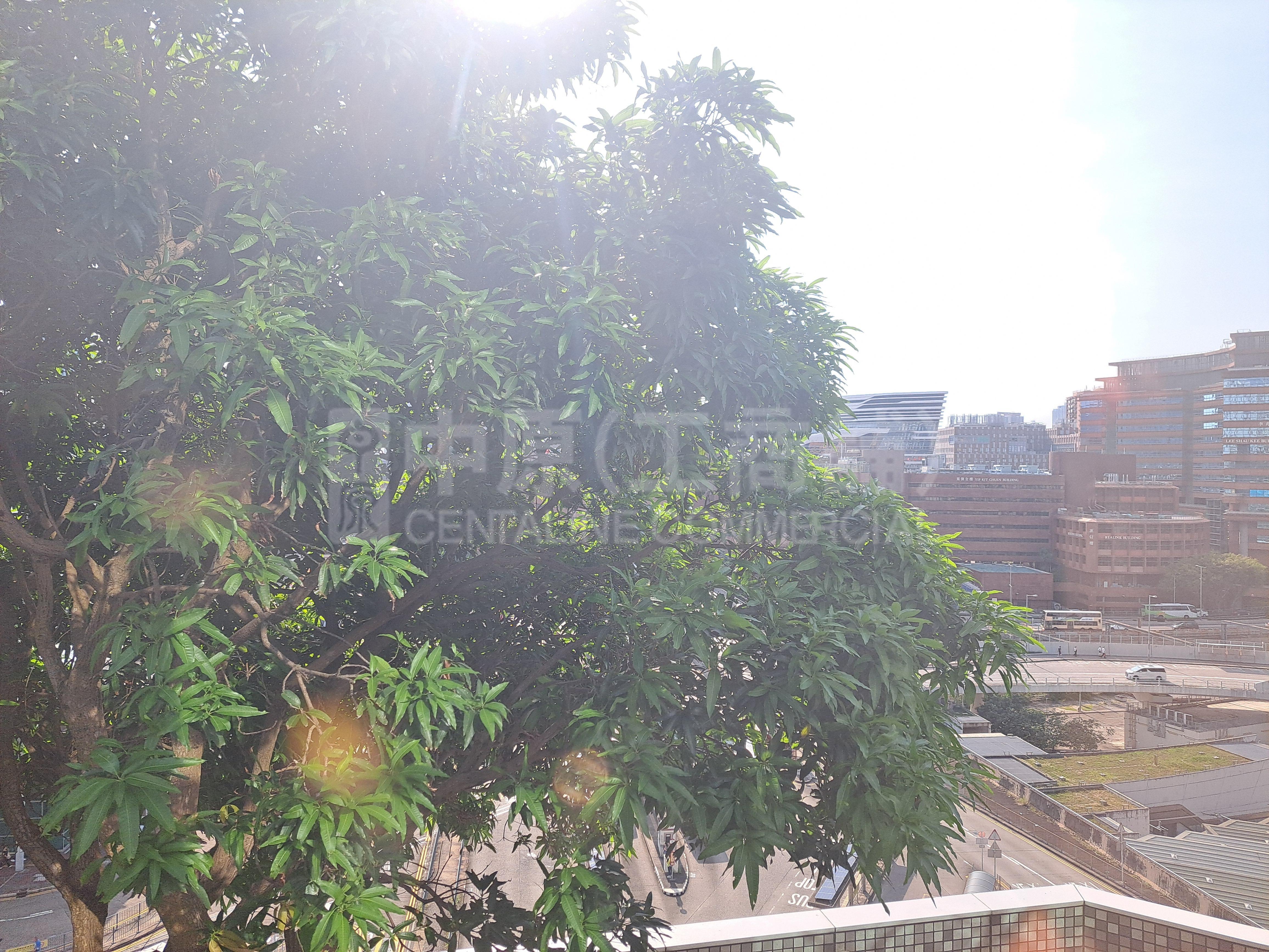 Photo materials about Metropolis Tower | Office Listing | Centaline Commercial