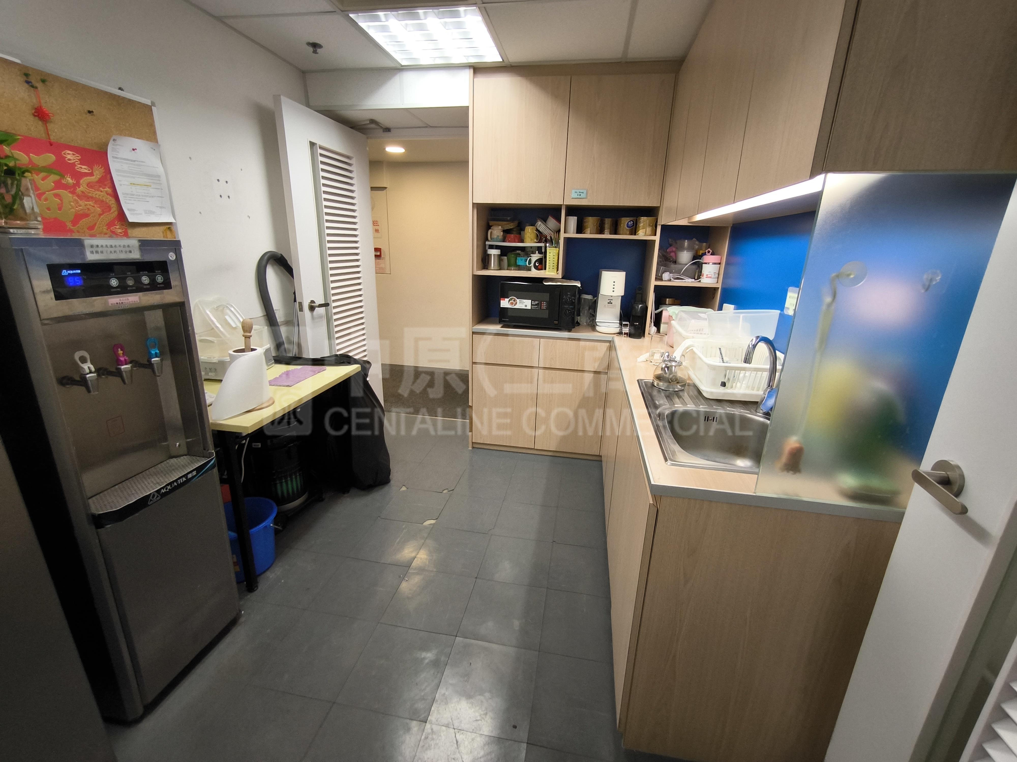 Photo materials about Overseas Trust Bank Building | Office Listing | Centaline Commercial