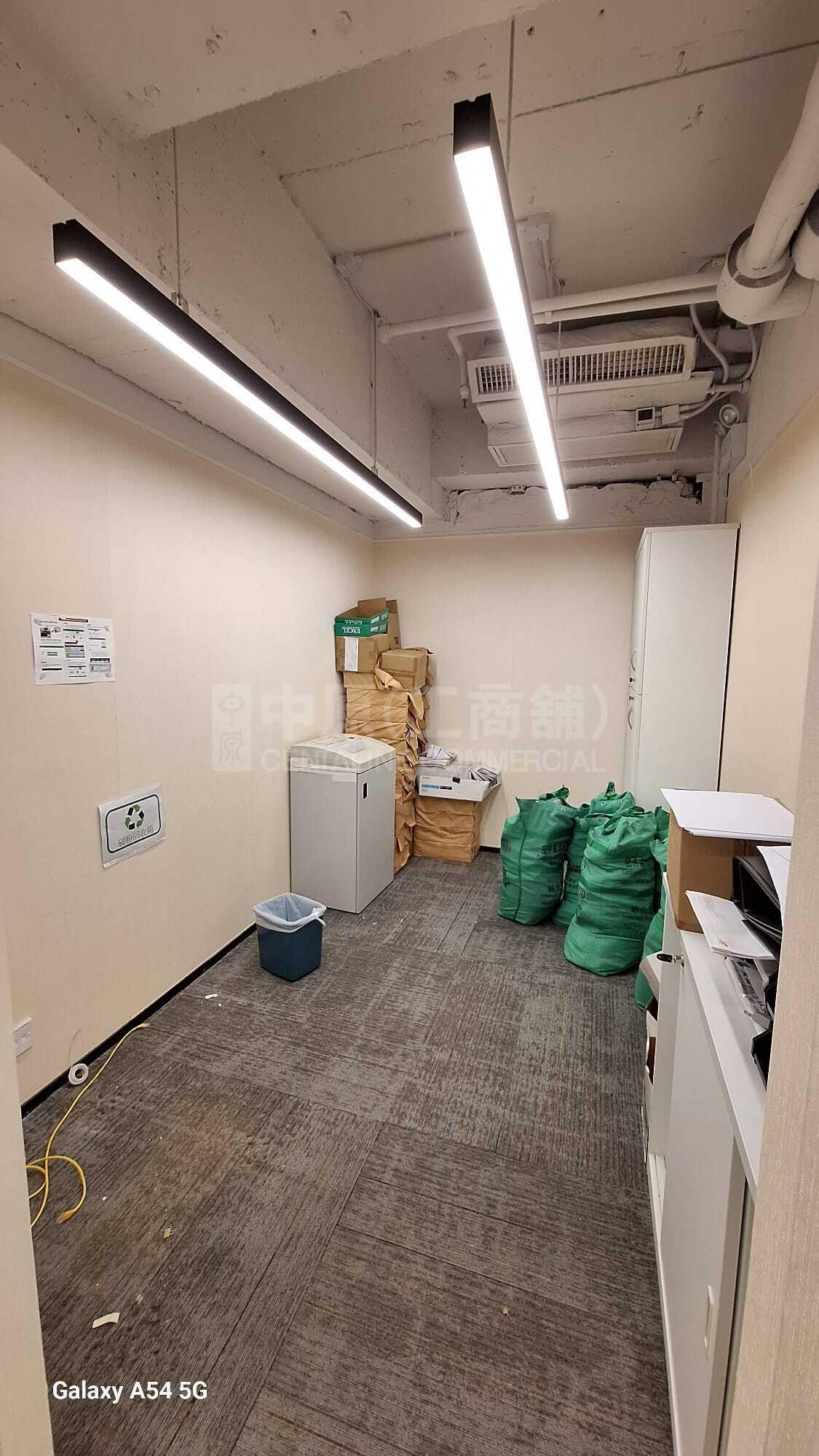 Photo materials about Tsim Sha Tsui Centre | Office Listing | Centaline Commercial