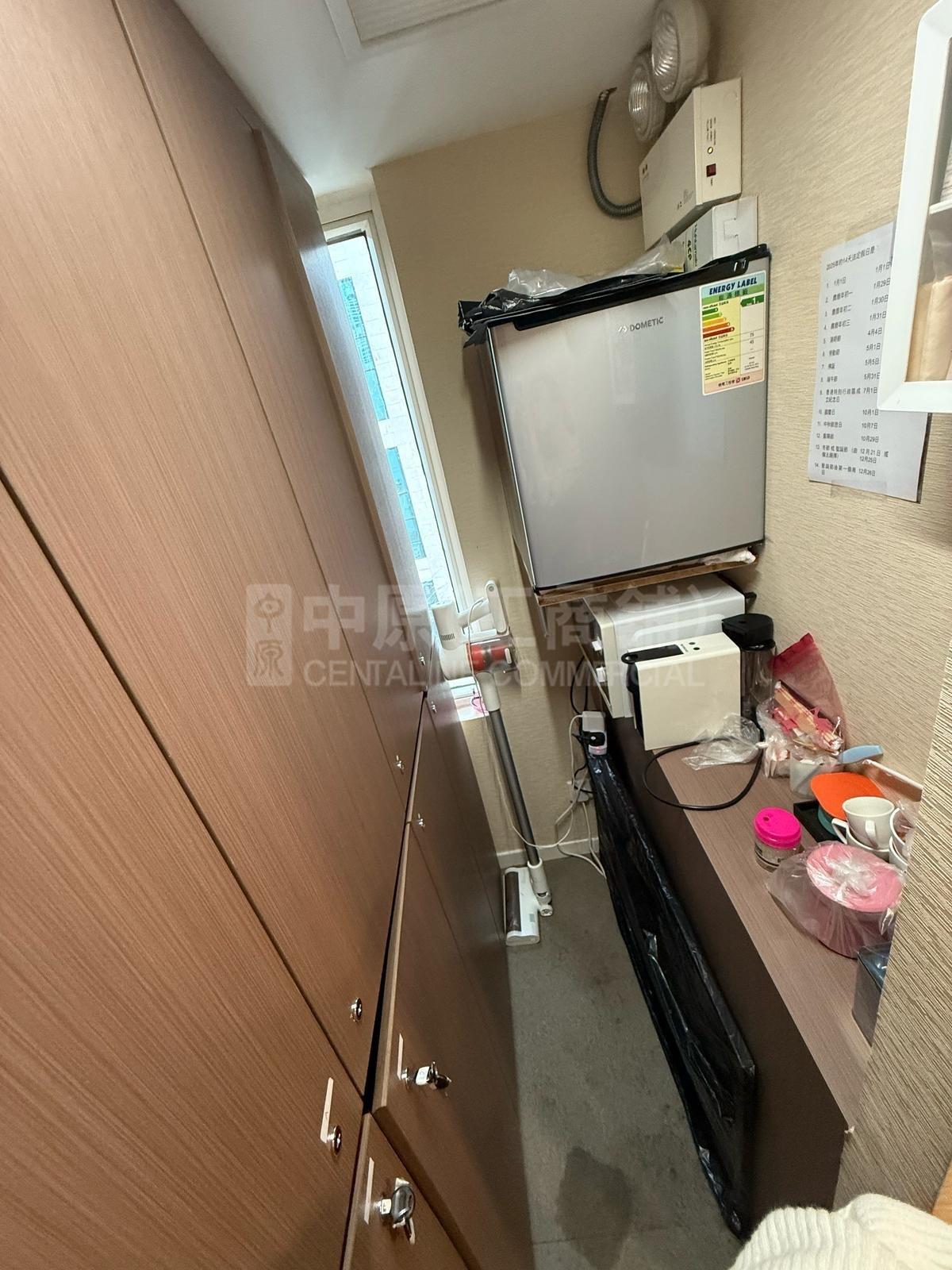 Photo materials about 1 Lan Kwai Fong | Office Listing | Centaline Commercial