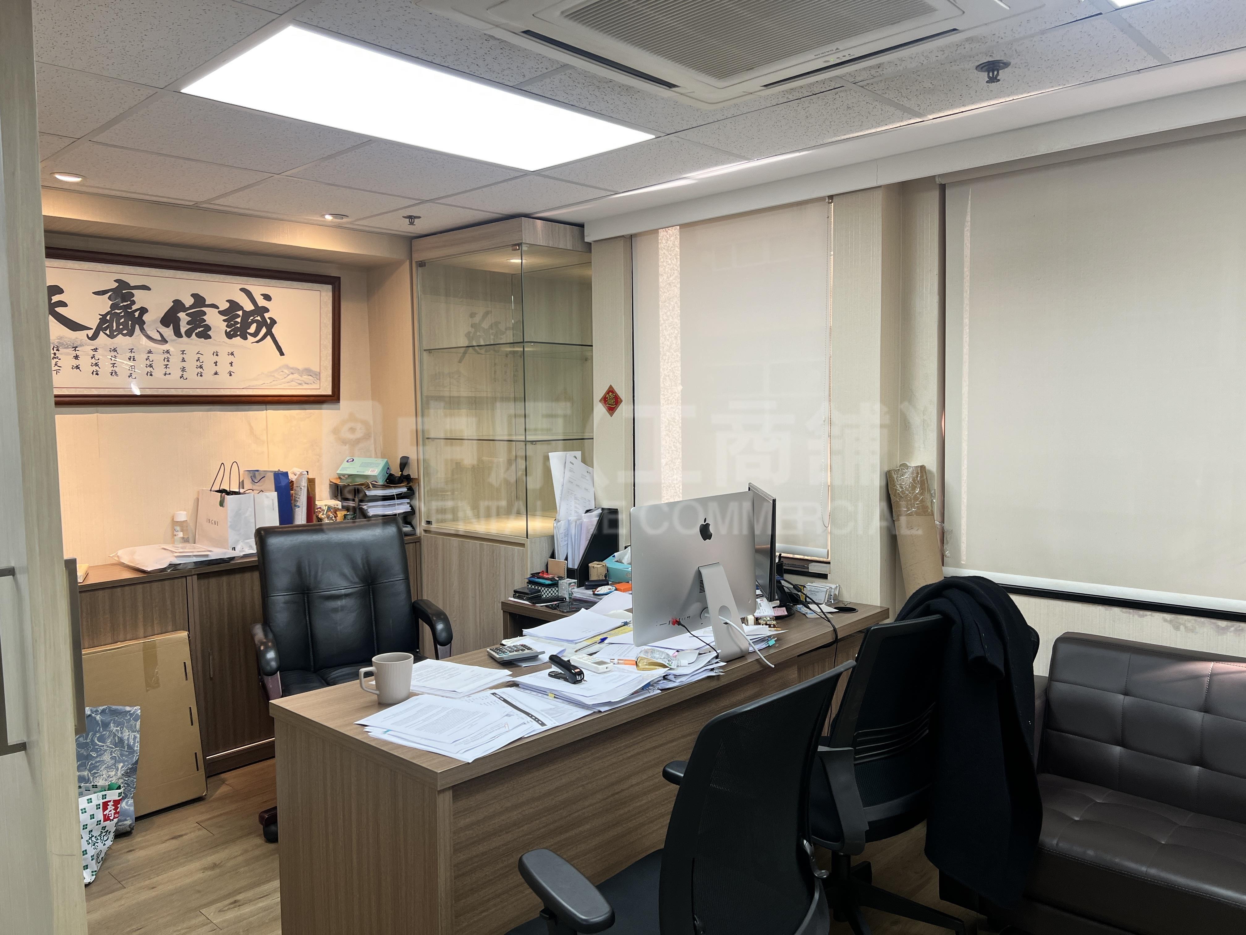 雲龍商業大廈的相片資料｜寫字樓樓盤｜中原工商舖