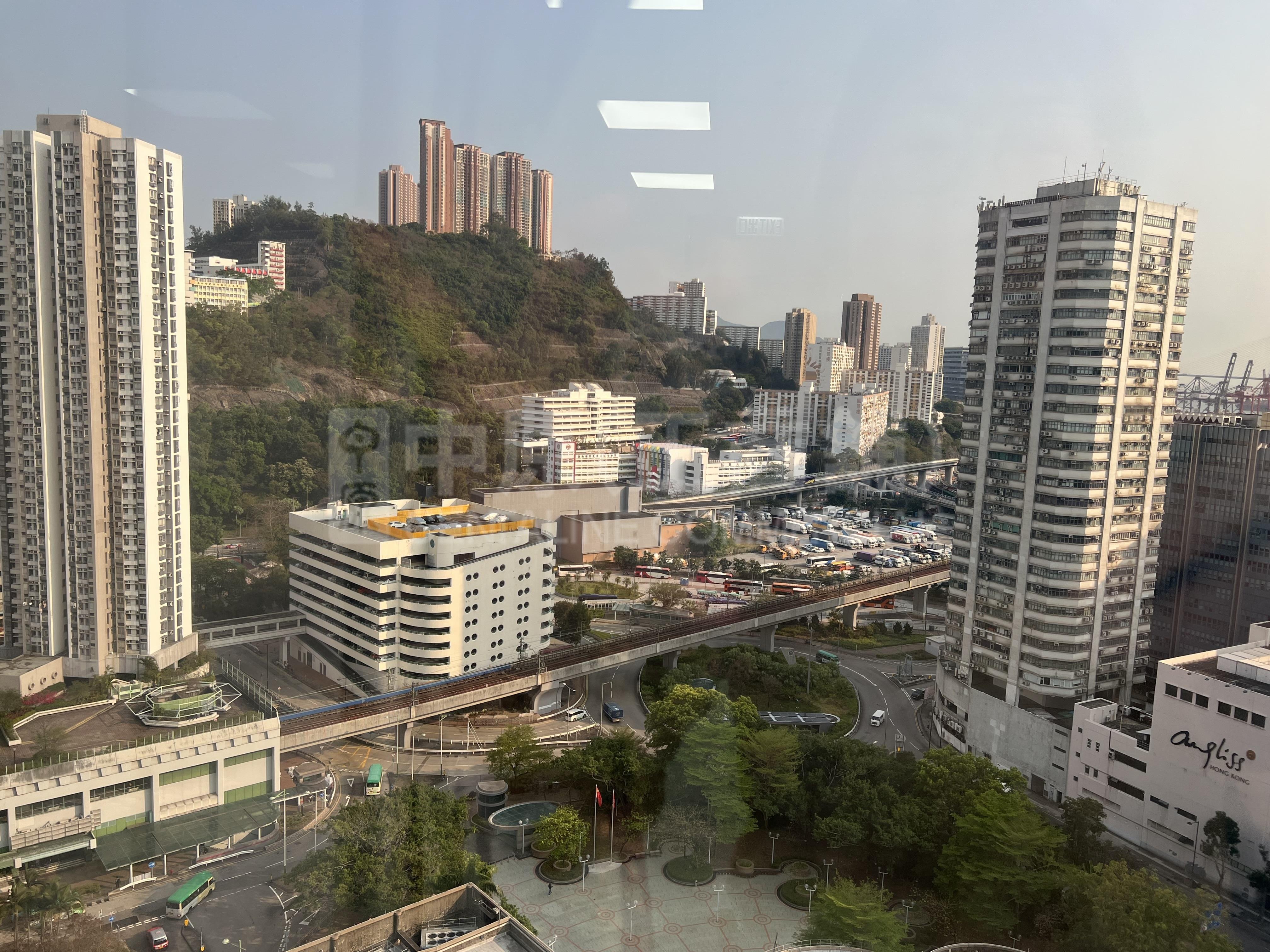 新都會廣場2期的相片資料｜寫字樓樓盤｜中原工商舖