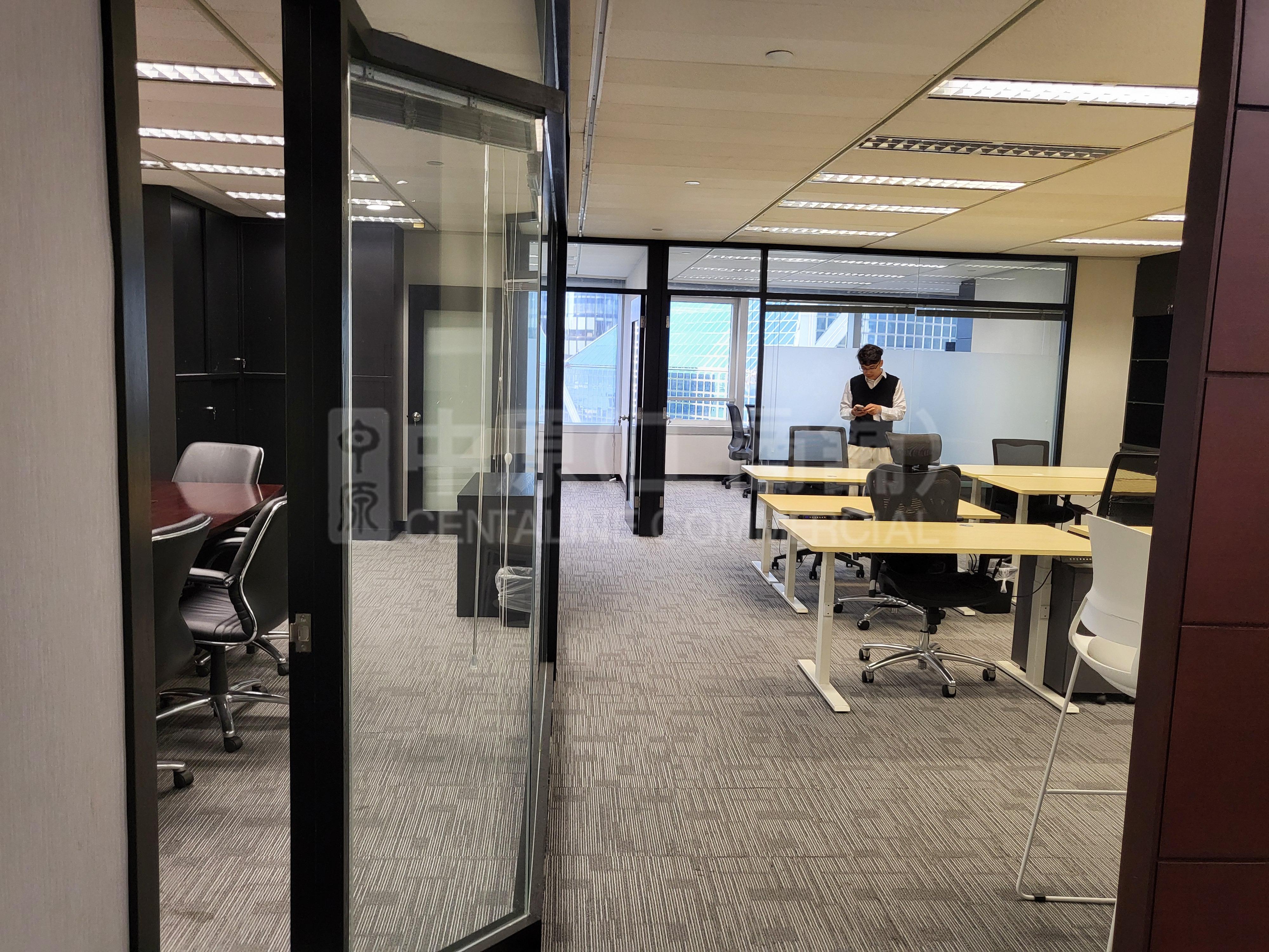 Photo materials about Champion Tower | Office Listing | Centaline Commercial