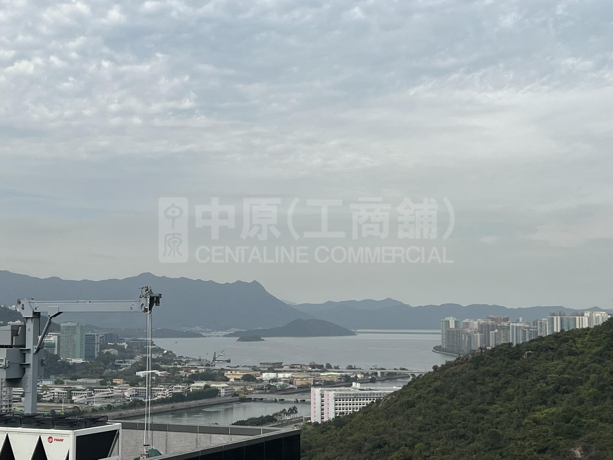 W LUXE的相片资料｜写字楼楼盘｜中原工商铺