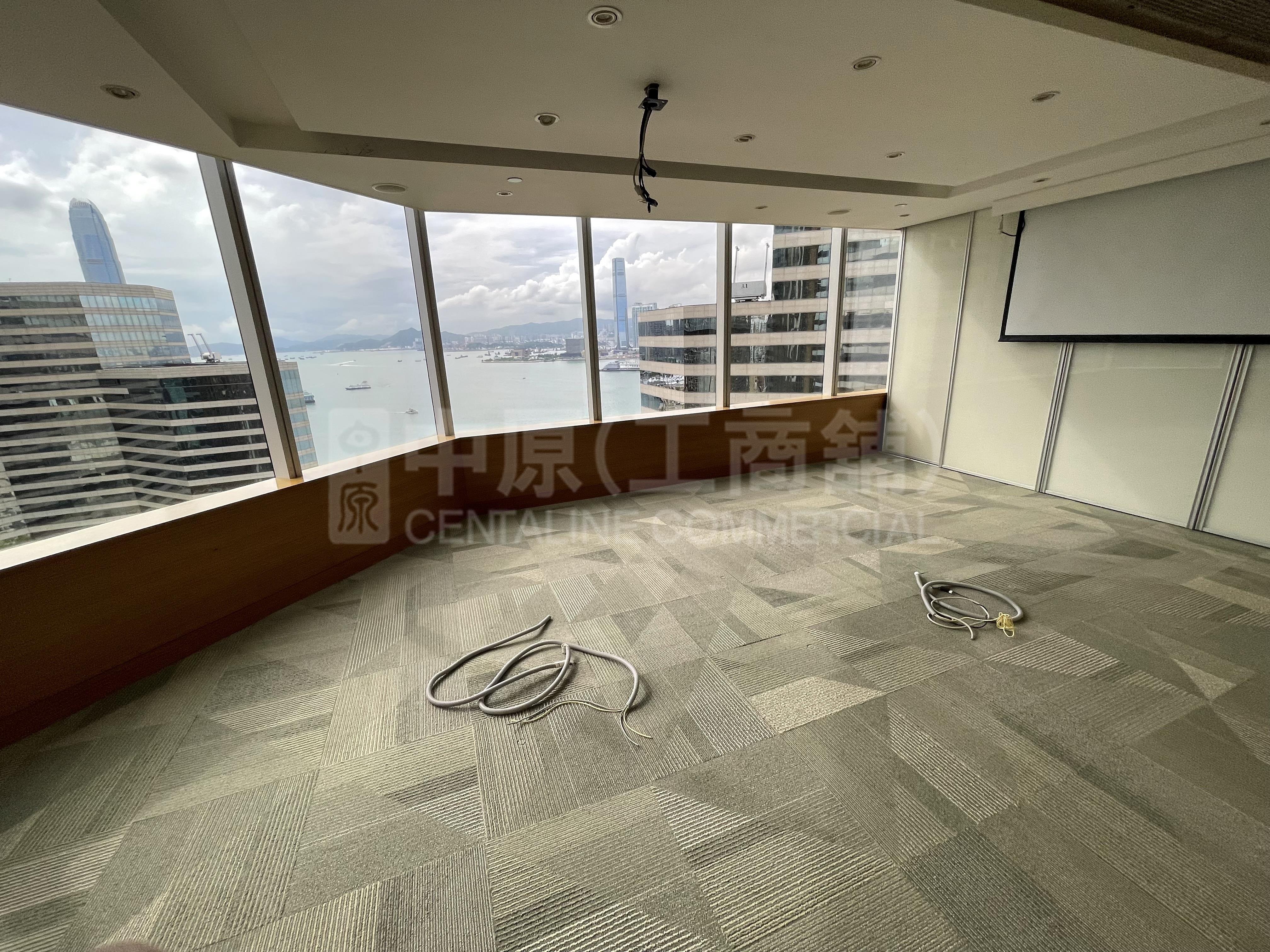 會展廣場辦公大樓｜寫字樓樓盤｜中原工商舖