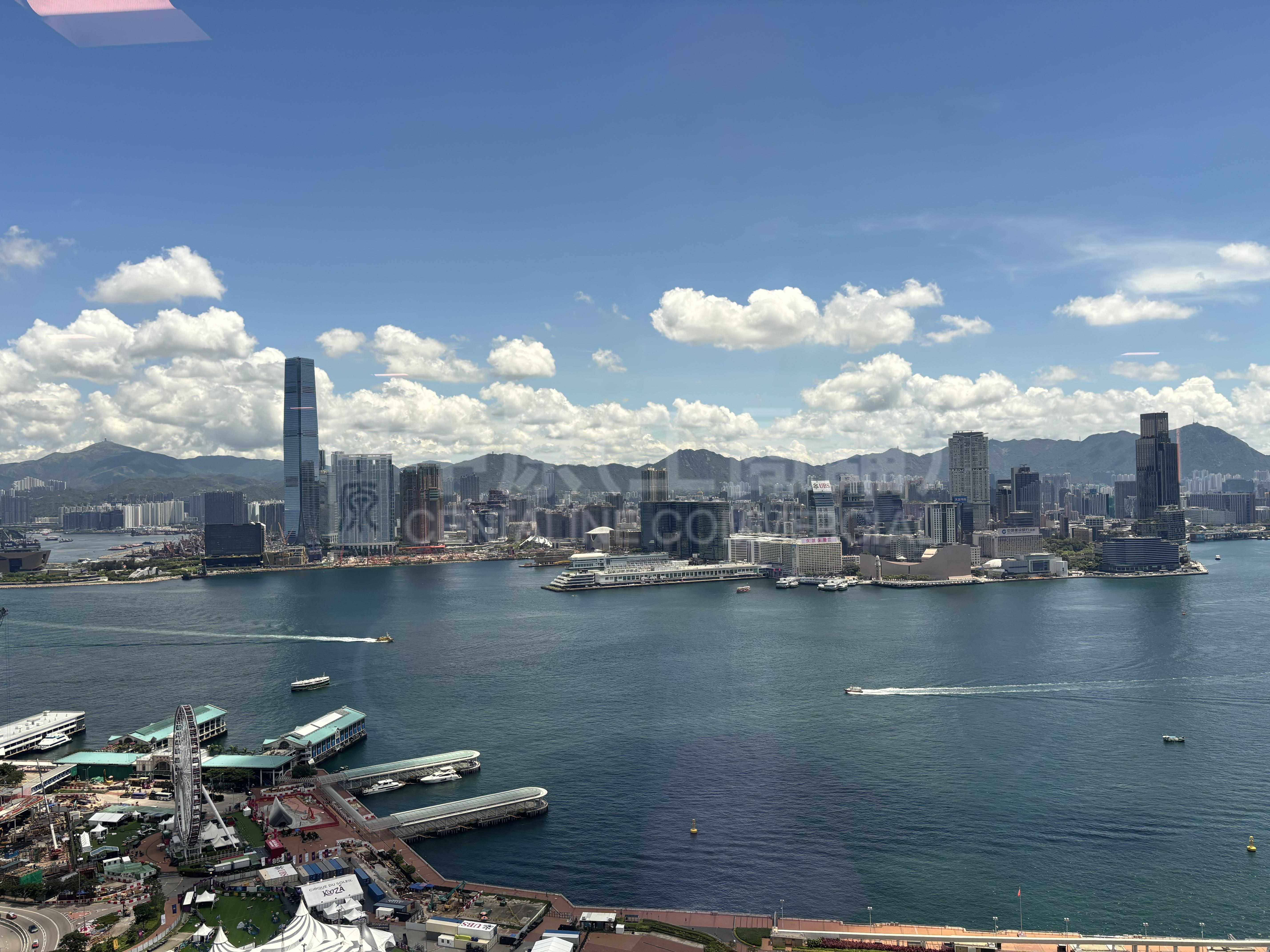 長江集團中心二期的相片資料｜寫字樓樓盤｜中原工商舖