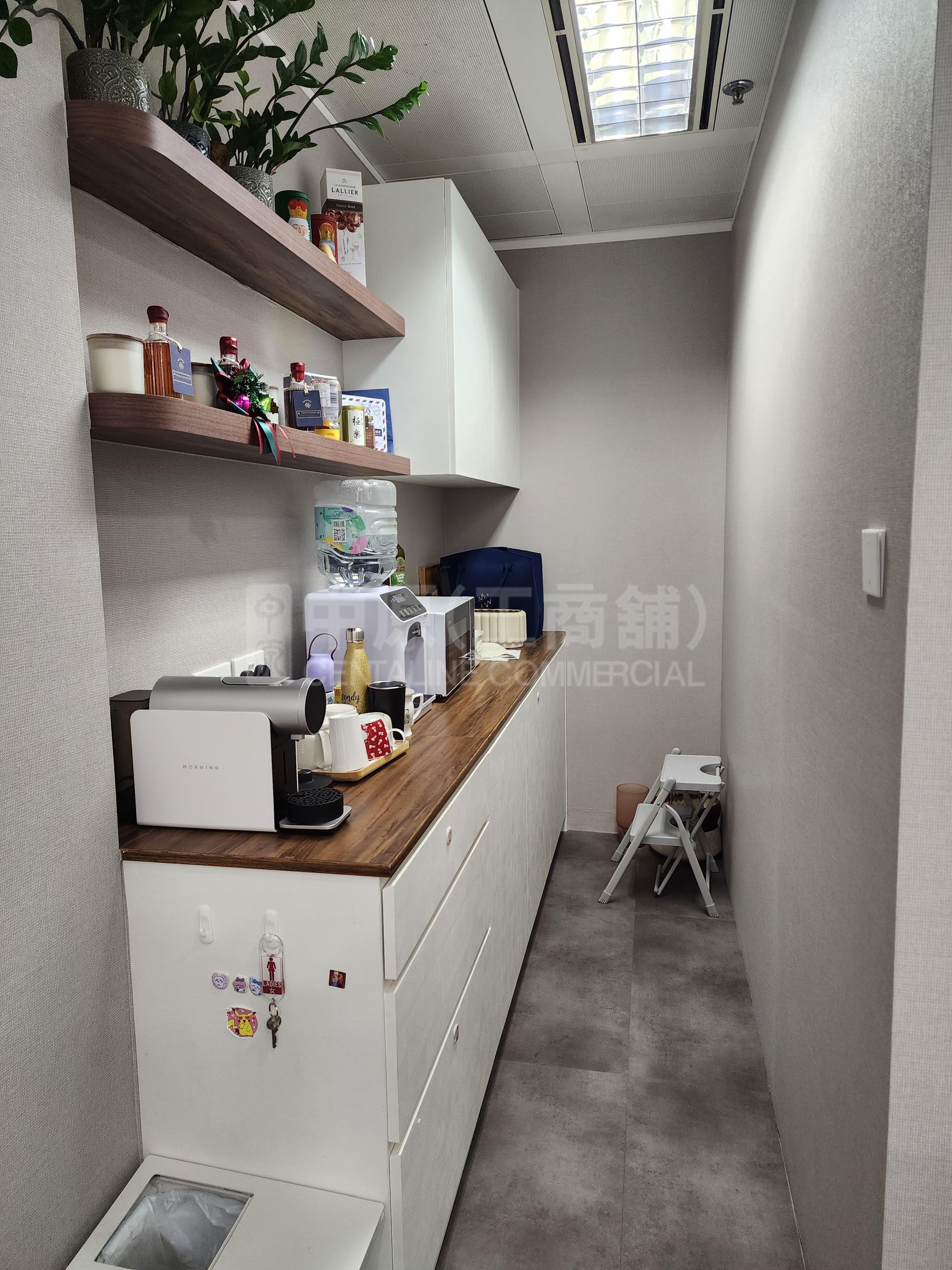 Nine Queen's Road Central｜Office Property | Centaline Commercial