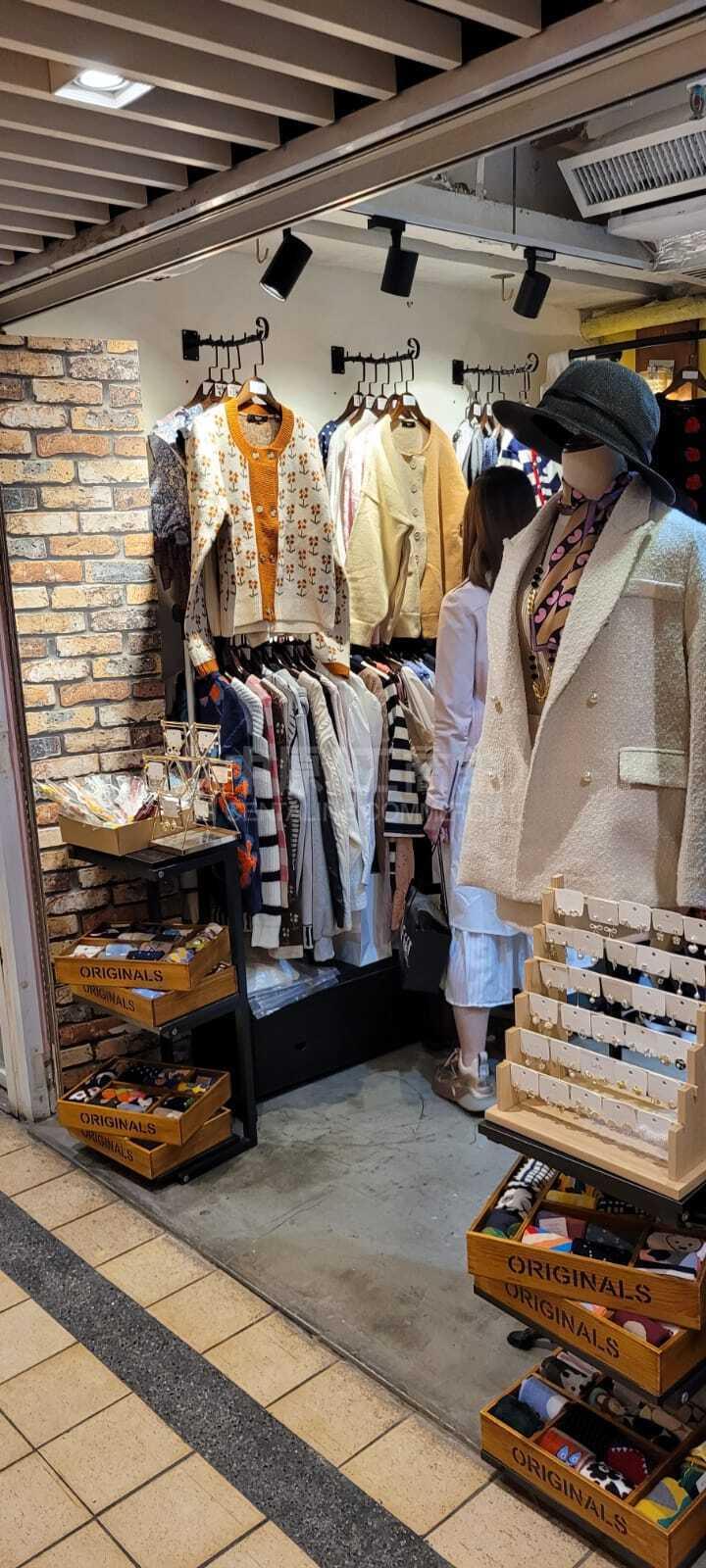 Photo materials about Tsim Sha Tsui Granville Circuit | Retail Listing | Centaline Commercial