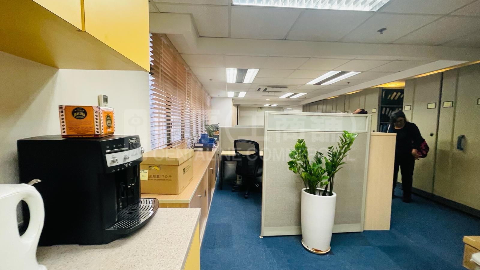 Photo materials about Sheung Wan Des Voeux Road Central | Retail Listing | Centaline Commercial